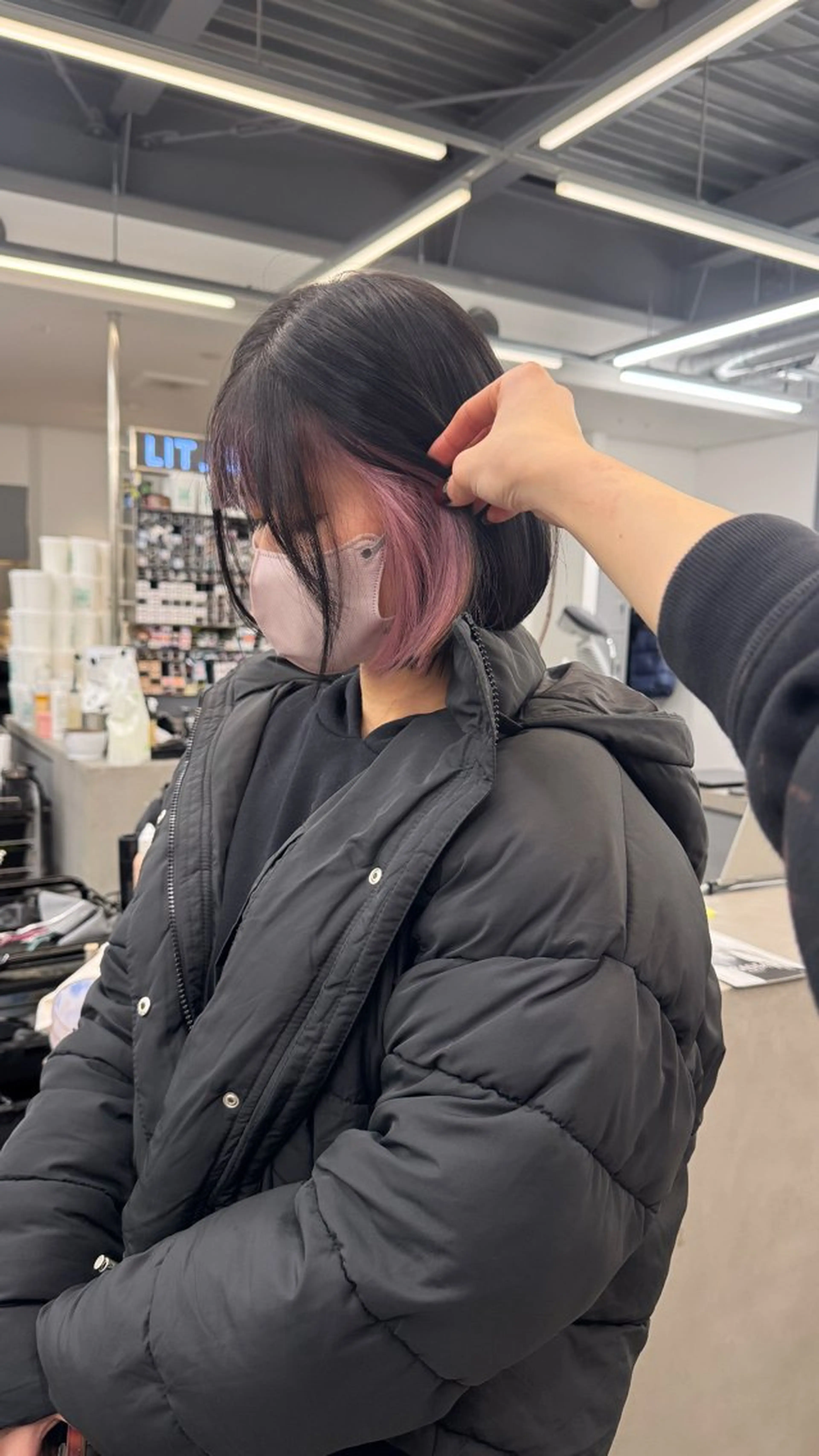 ショート LIT.所属・レイヤーカット🎀 モデル施術◎吉村麻佳のヘアスタイル