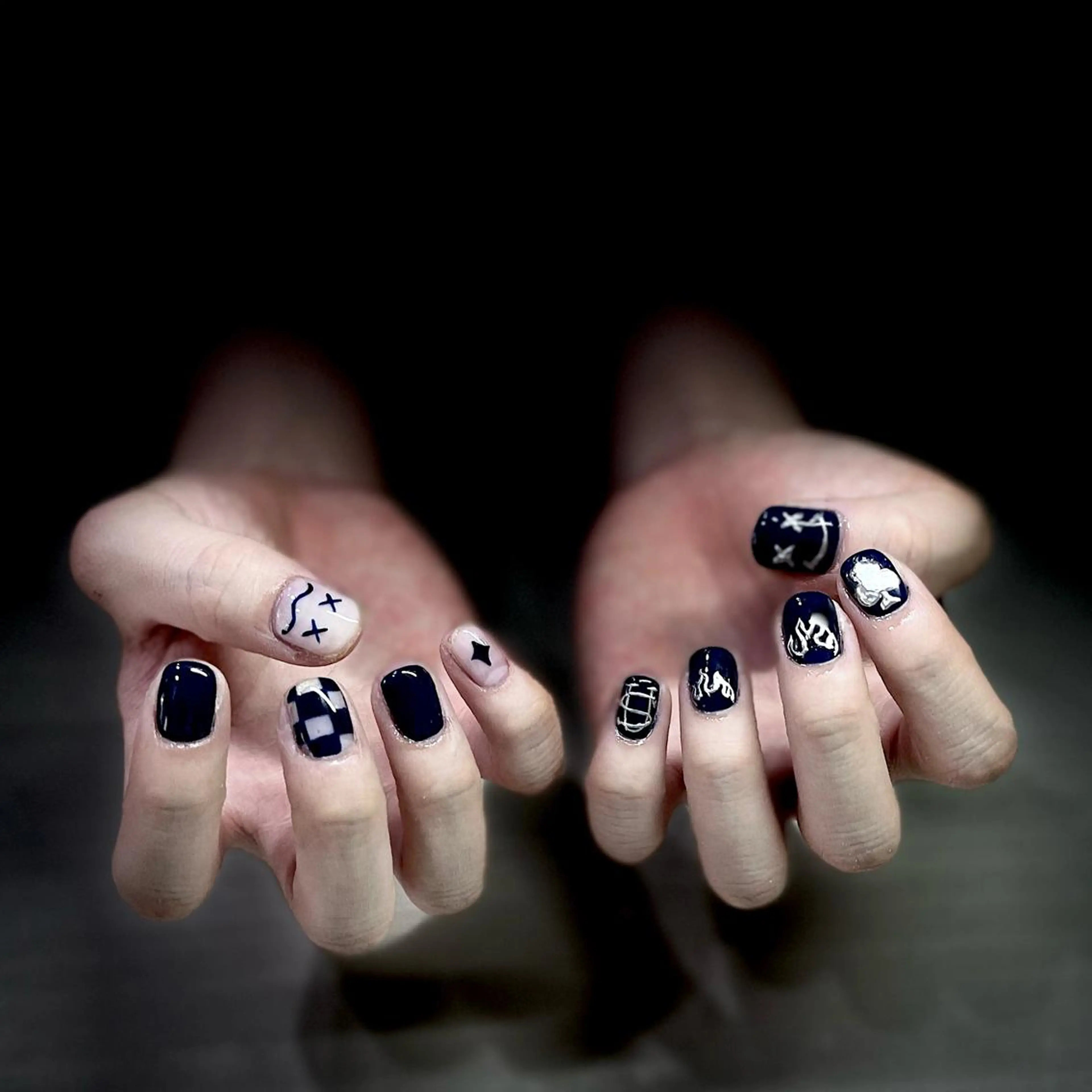 メンズ ネイル メンズ韓国風 アートネイル クリアネイル フレンチネイル ジェルネイル 🐕🦺Yappy 💗A-tanのネイルデザイン