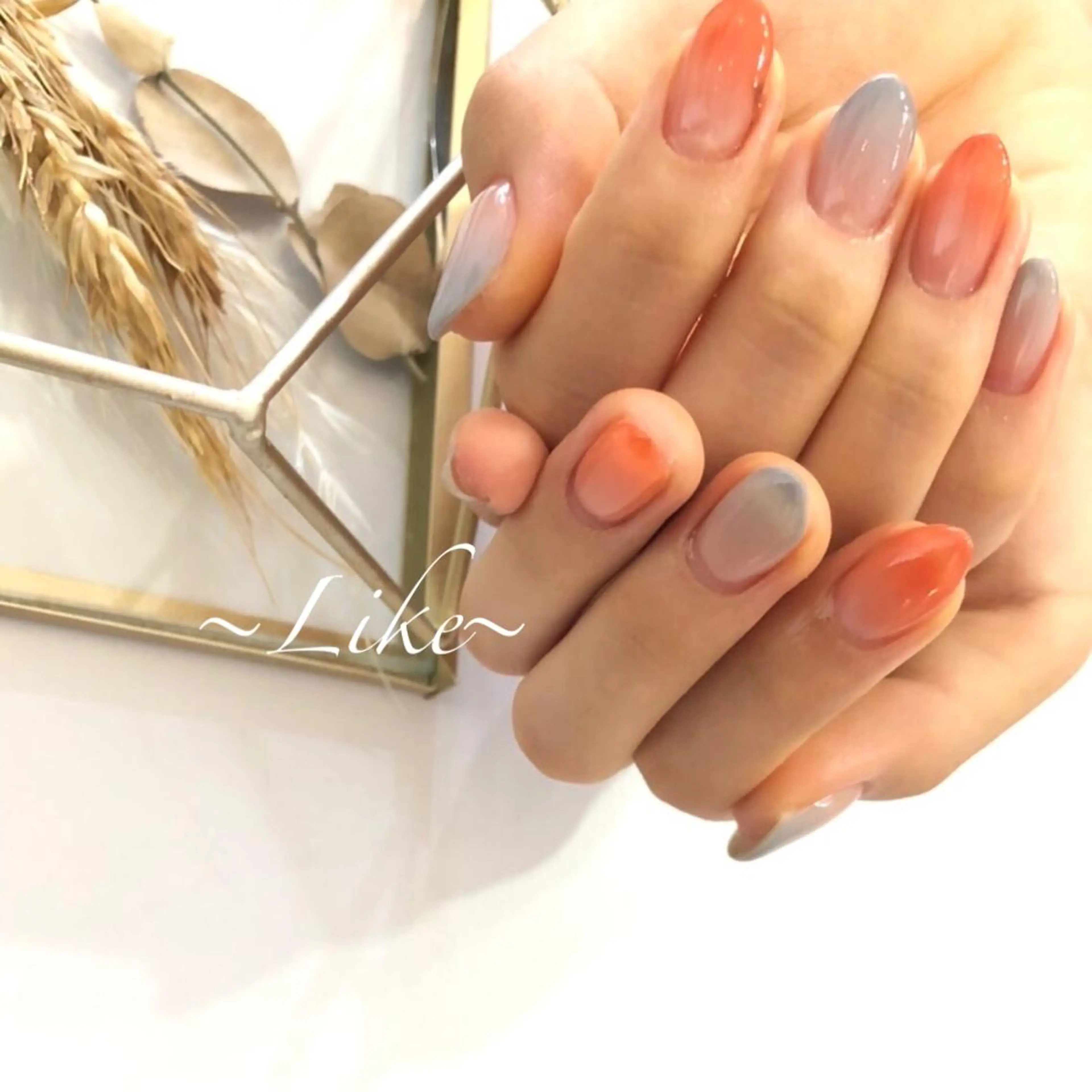 ネイル グラデーション Likeモデル 募集中のネイルデザイン