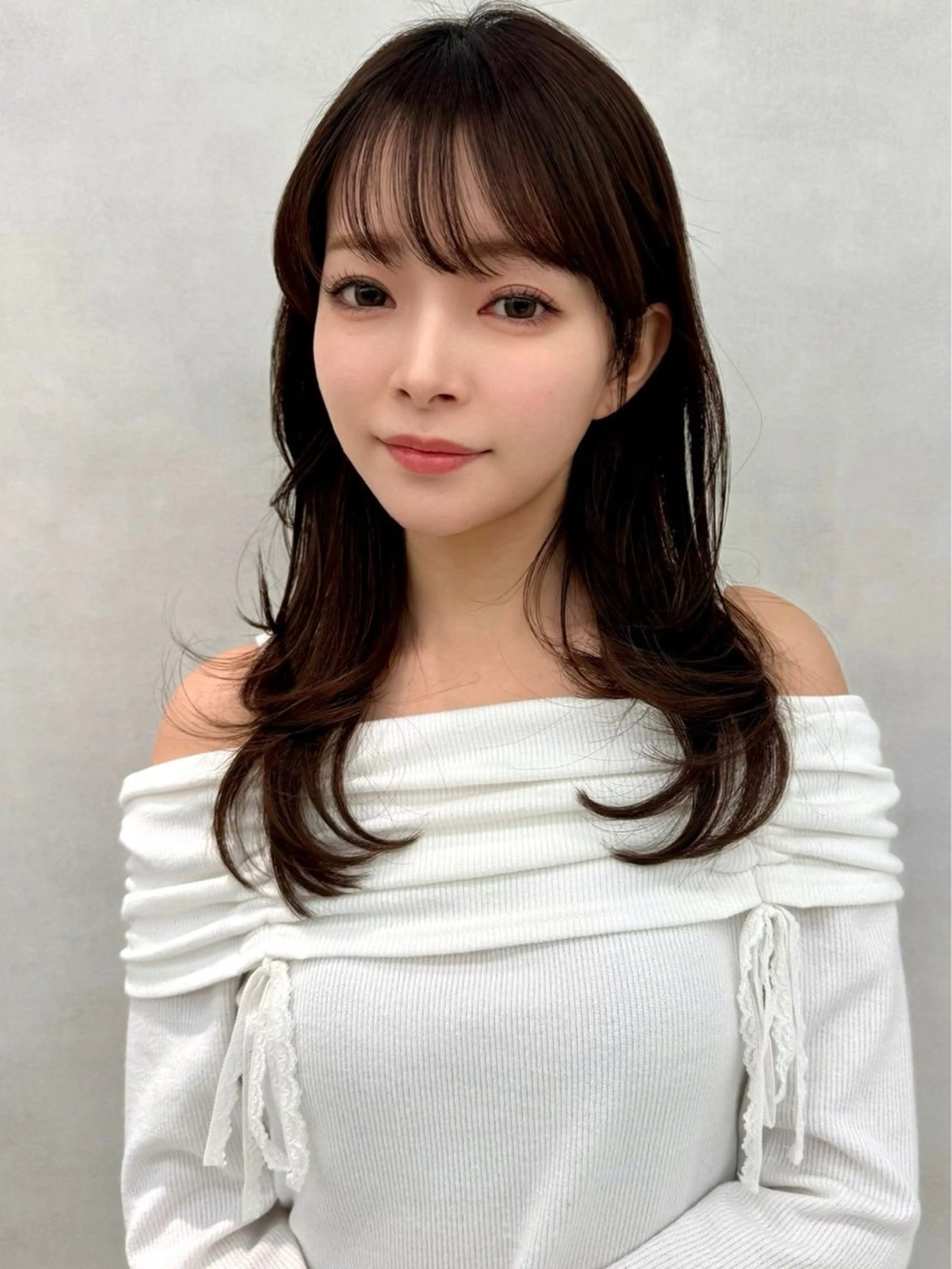 ミディアム カラー カット ヘアカラー 🇰🇷韓国ヘア★ 副店長.쿠리타⭐︎のヘアスタイル