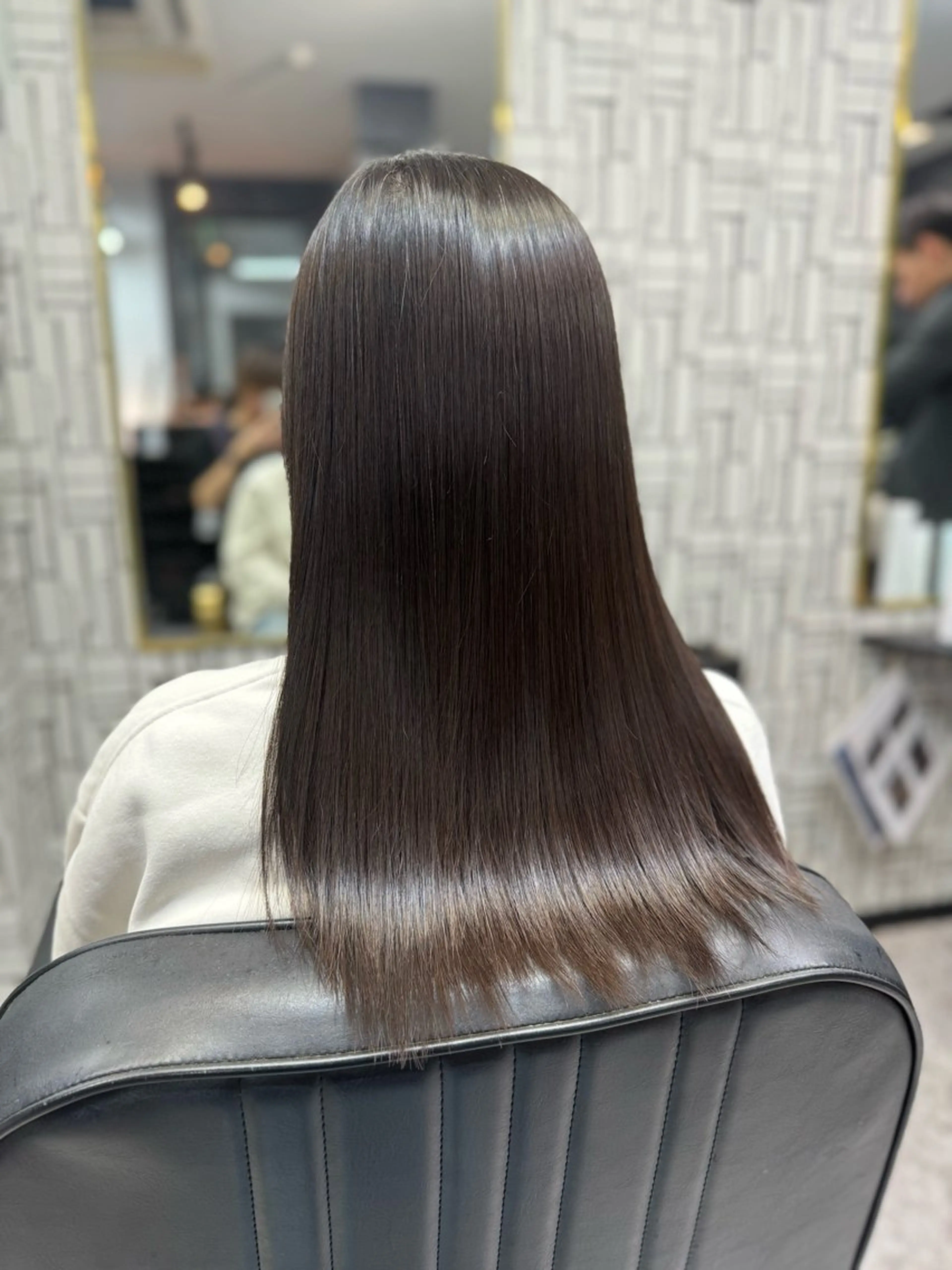 ロング パーマ カット 縮毛矯正 トリートメント 篠原 侑作のヘアスタイル