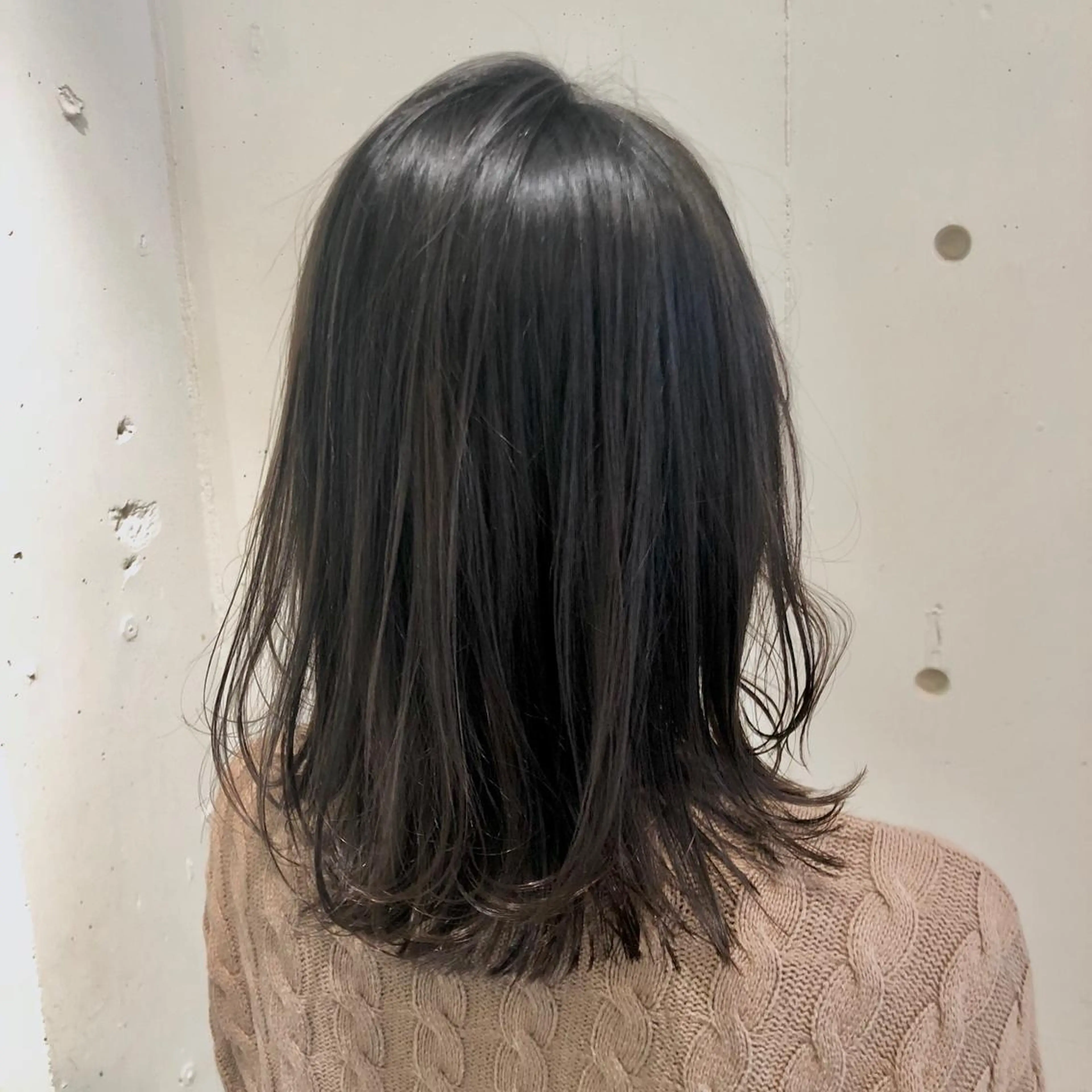 ミディアム カラー パーマ ヘアアレンジ バレイヤージュ 黒髪 ブリーチ 透明感カラー デザインカラー 【ツヤ髪美容師】 ツダケイスケのヘアスタイル