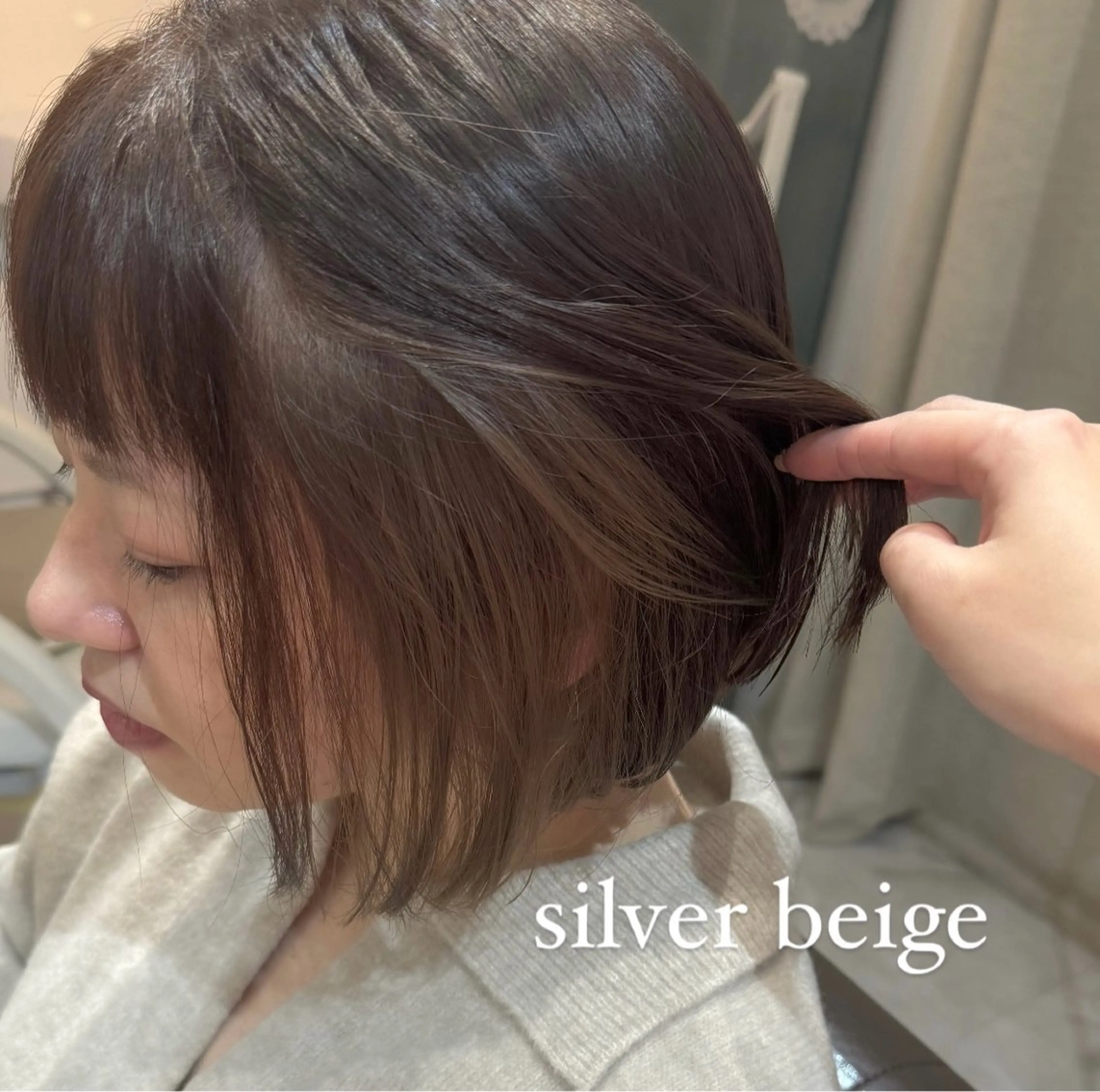 ミディアム カラー 切りっぱなしボブ インナーカラー ボブ オン眉 Fuu.by lupine所属・本日空きあり 🌟misatoのヘアスタイル