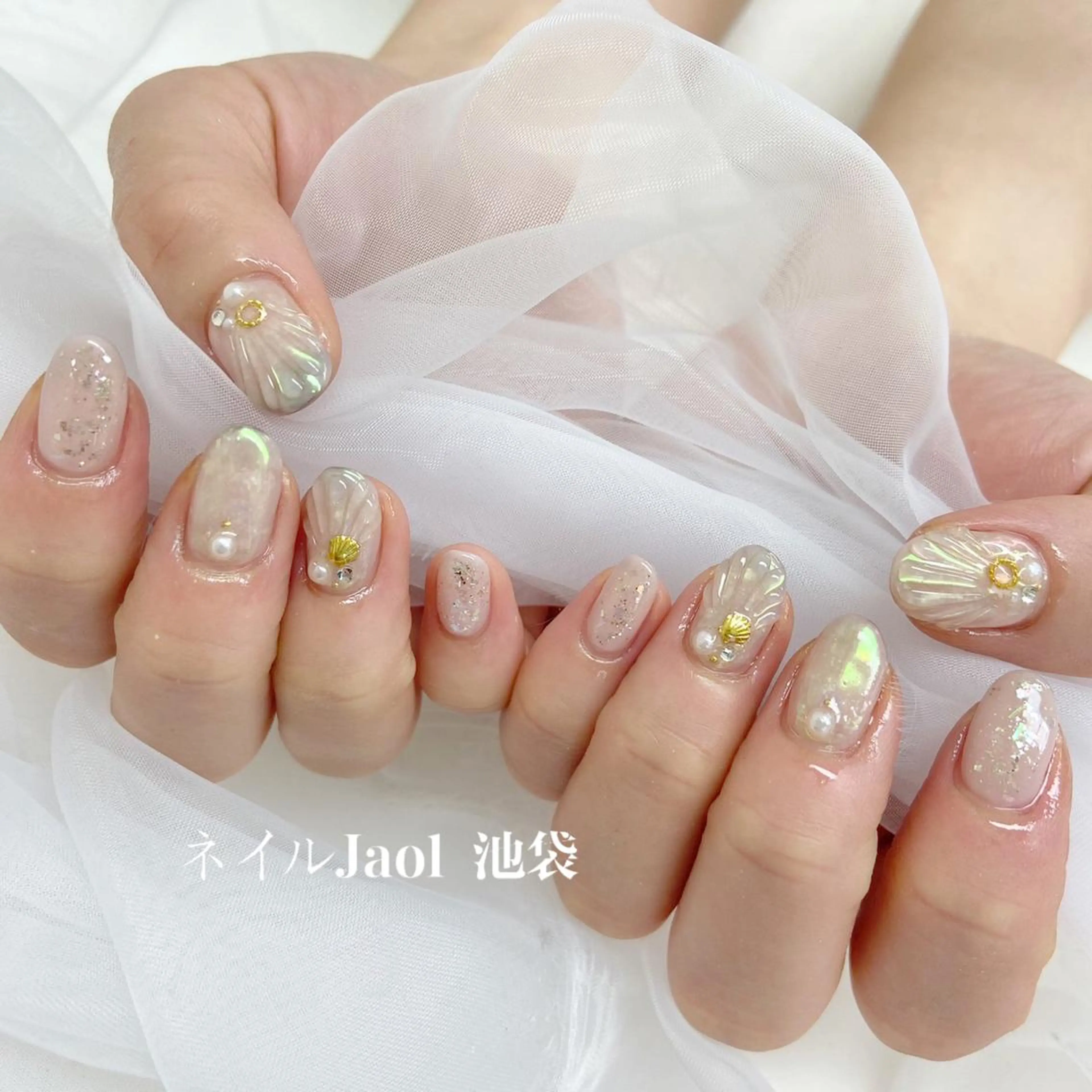 ミディアム ハンドネイル nail jaol池袋店所属・ネイルJaol 池袋のネイルデザイン