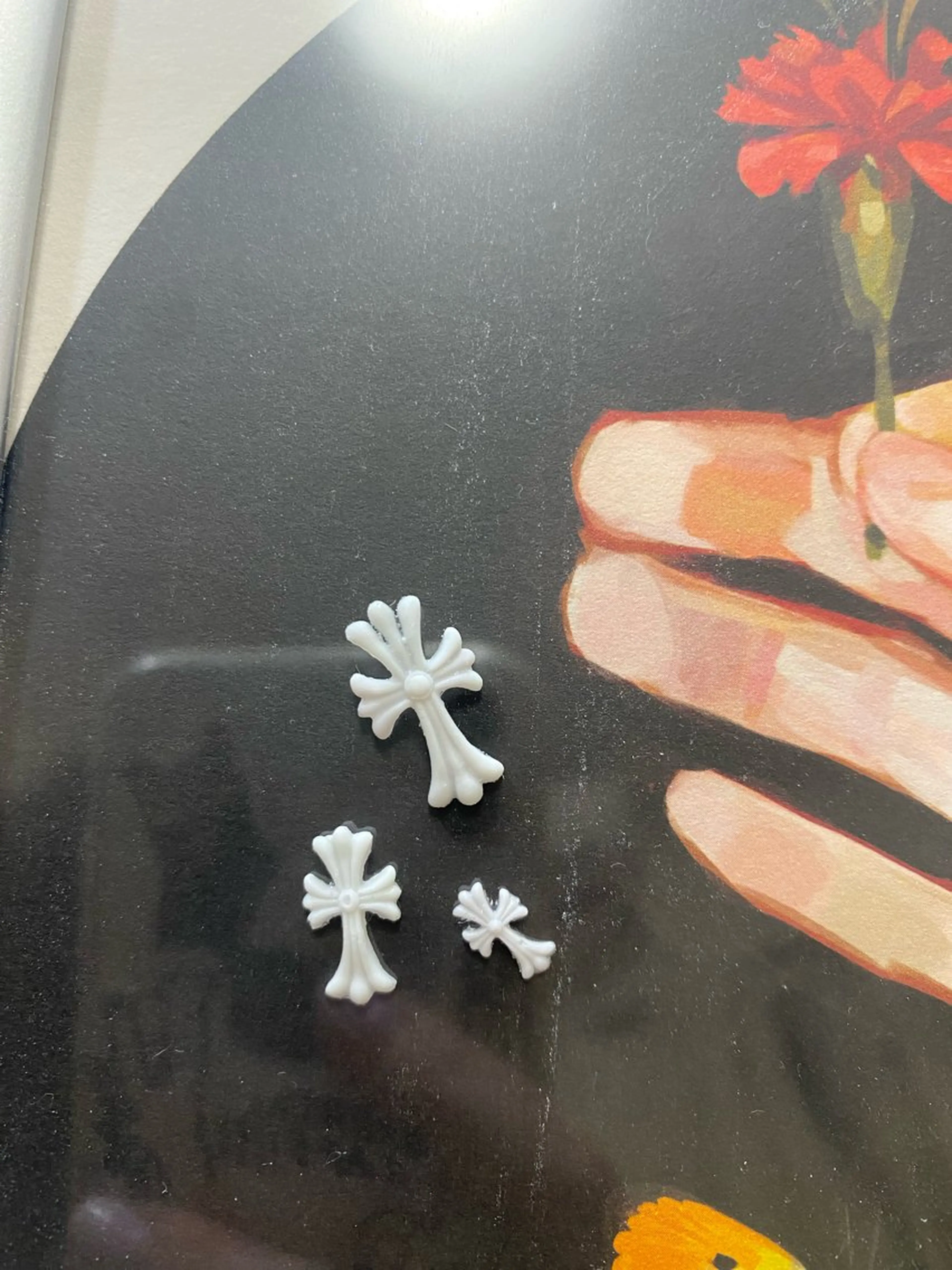 【オフあり&なし】ワンカラー➕今流行りのクロムパーツお好きな場所に2本✨✝️の写真