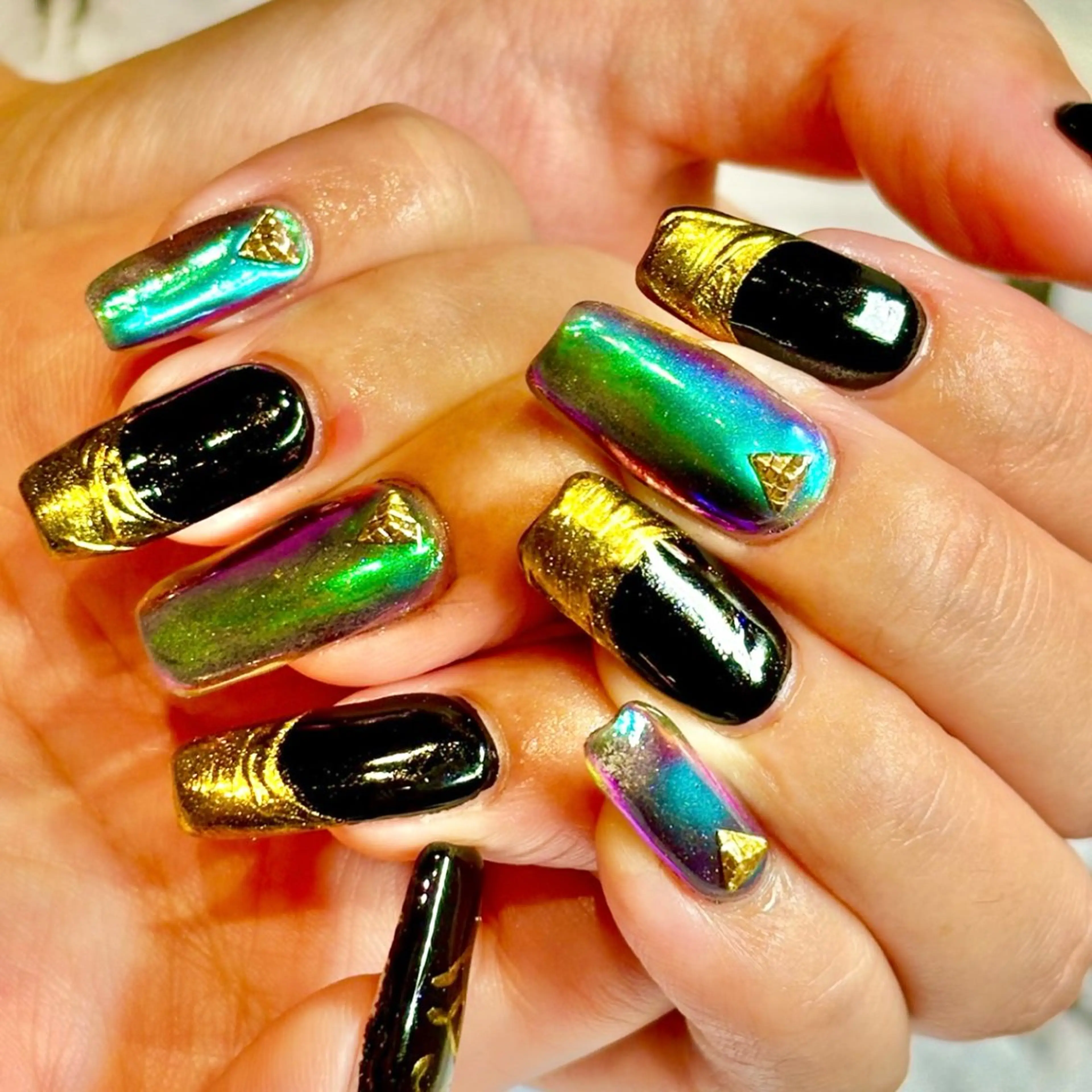 ネイル フラッシュネイル フットネイル ジェルネイル ラメ(グリッター) ラメグラデーション ハンドネイル beautysalonLino所属・ネイルサロン ⭐︎Linoのその他イメージ