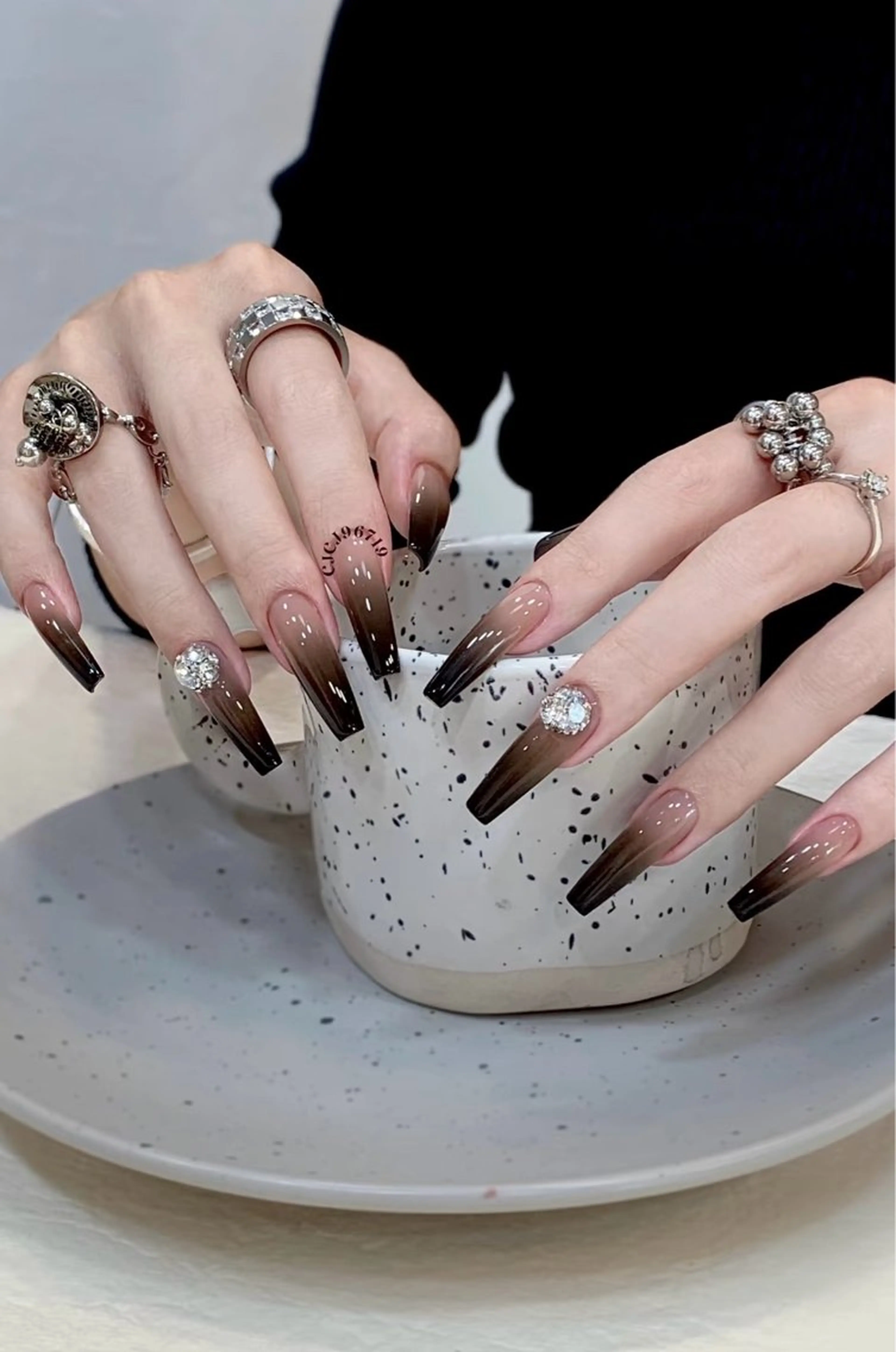 ネイル も ものネイルデザイン