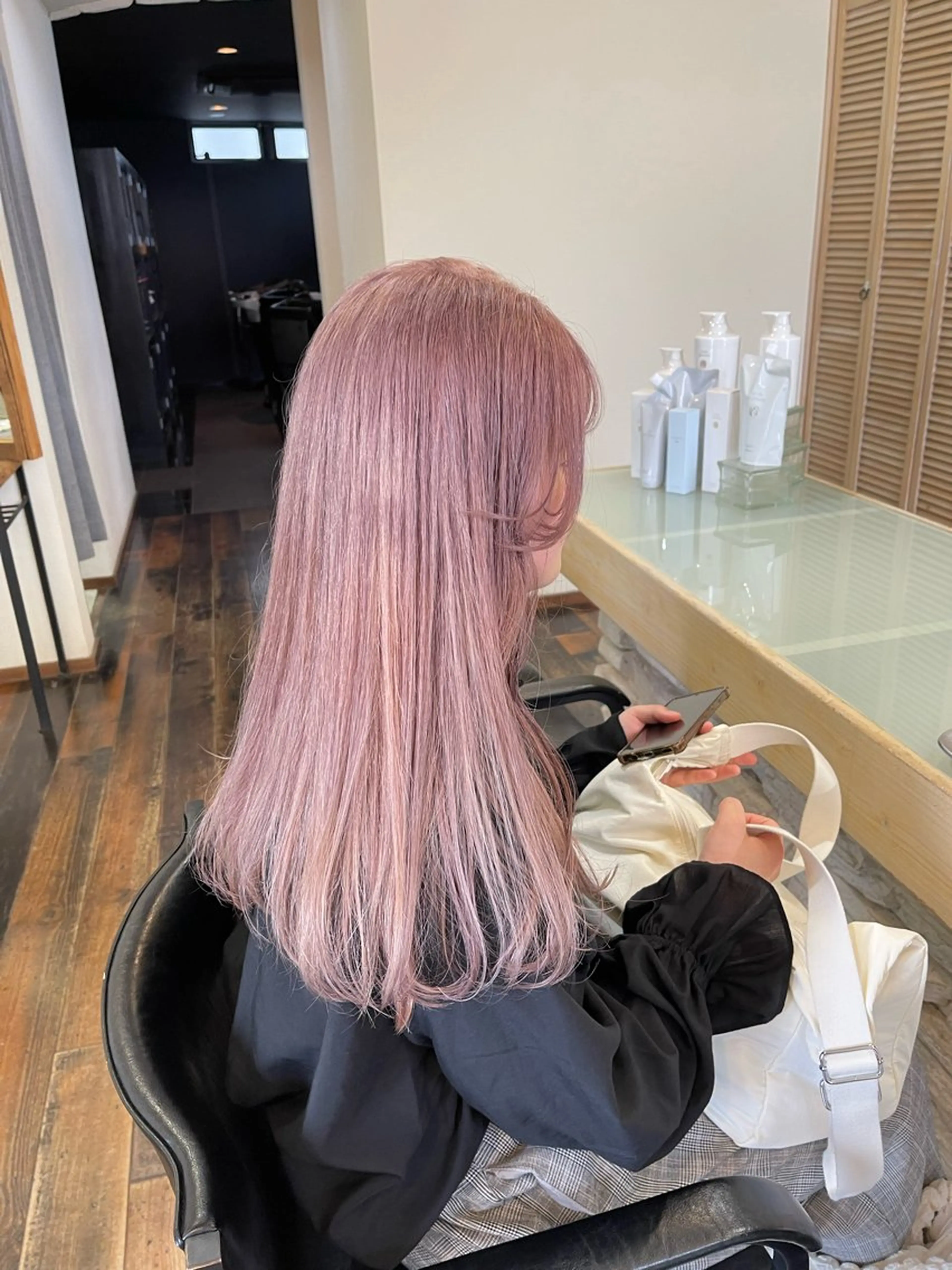 ロング CEEK /NO.4所属・梶原 真帆のヘアスタイル