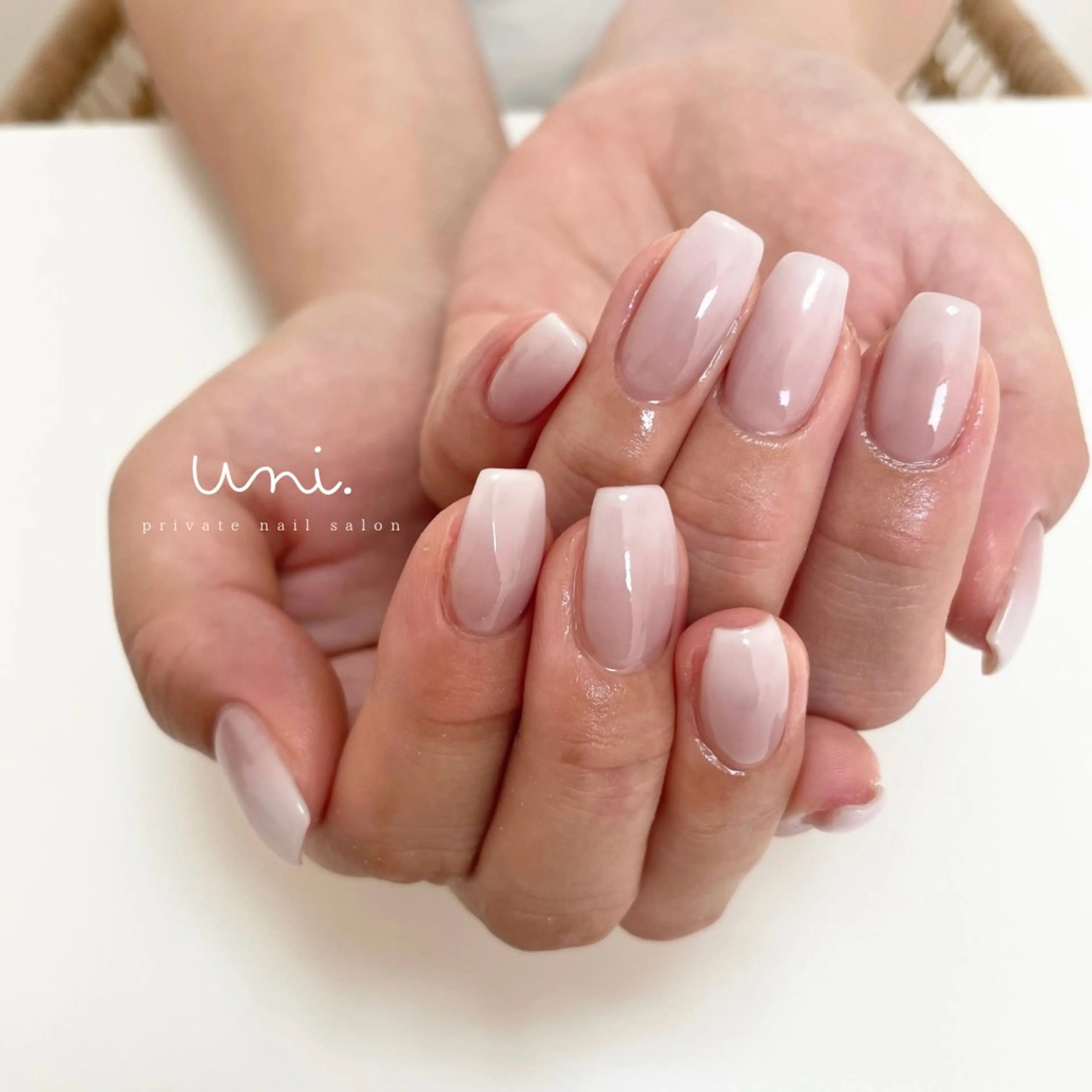 【 Hand・Foot 】グラデーションの写真