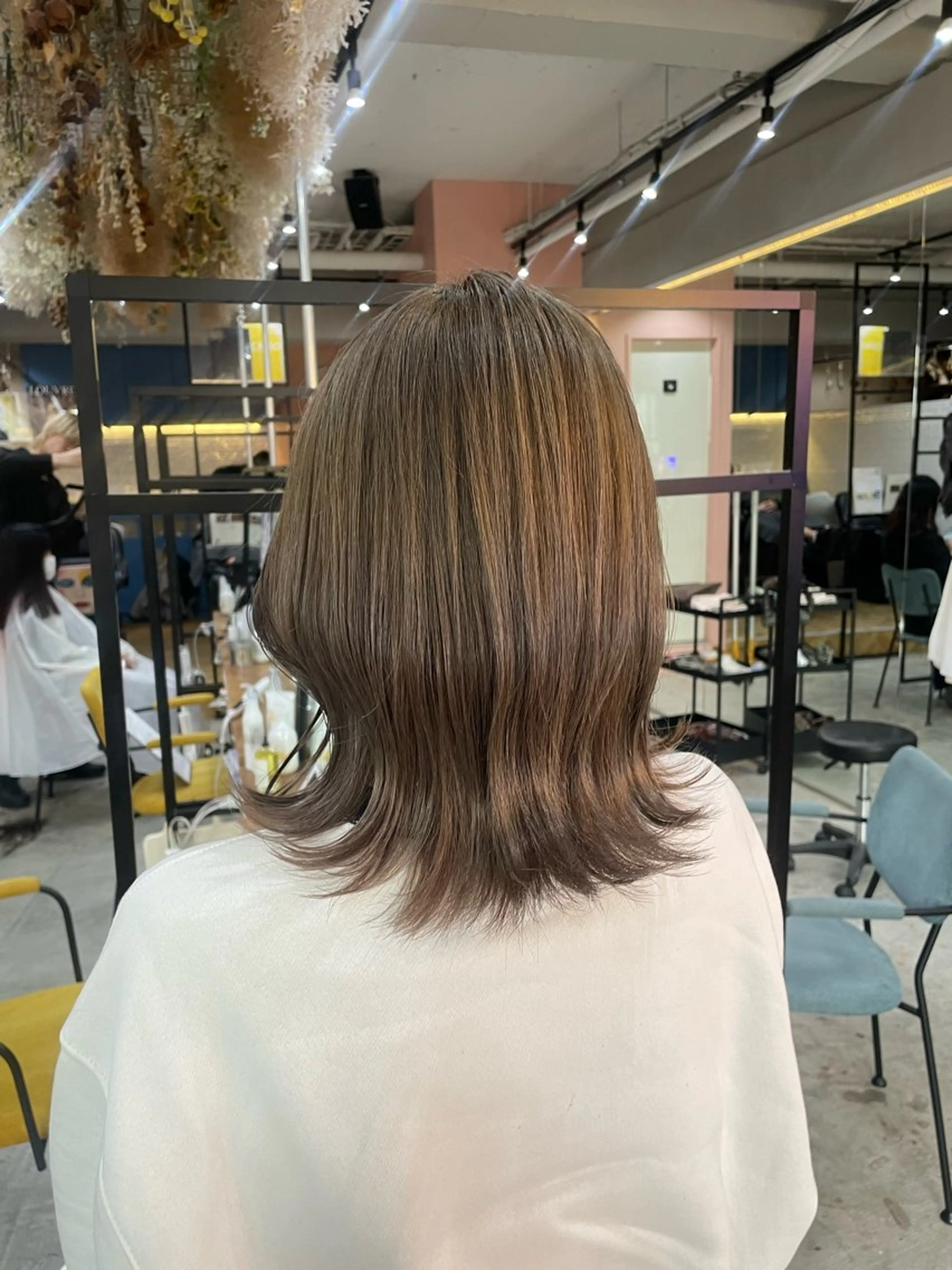 カラー 十倉 朱莉のヘアスタイル