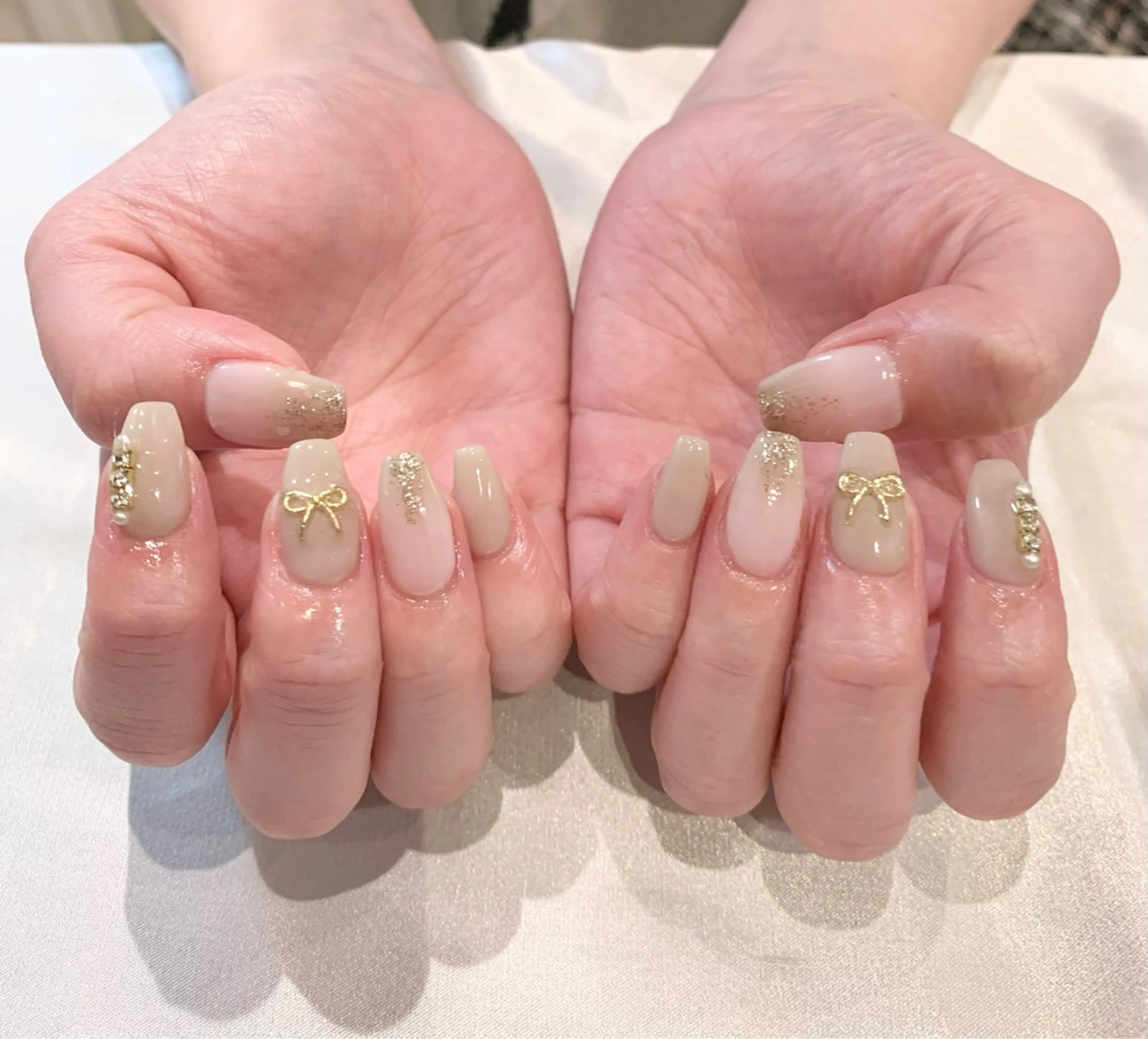 ネイル ハンドネイル ecrin 💎 mayuのネイルデザイン