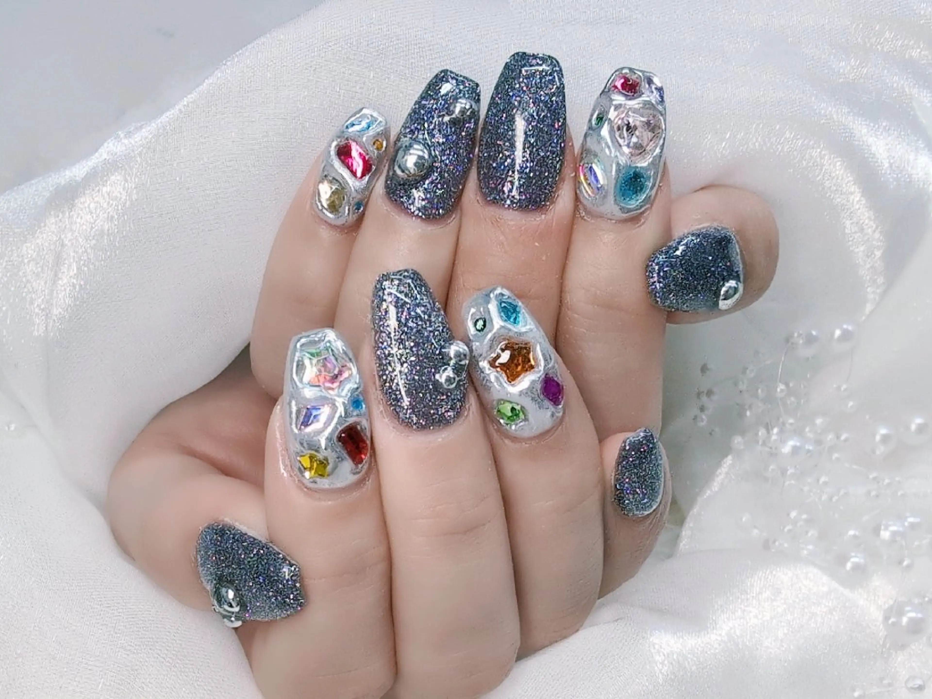 ネイル チークネイル 成人式 長さ出し フラッシュネイル フレンチネイル Chouette Nailのネイルデザイン