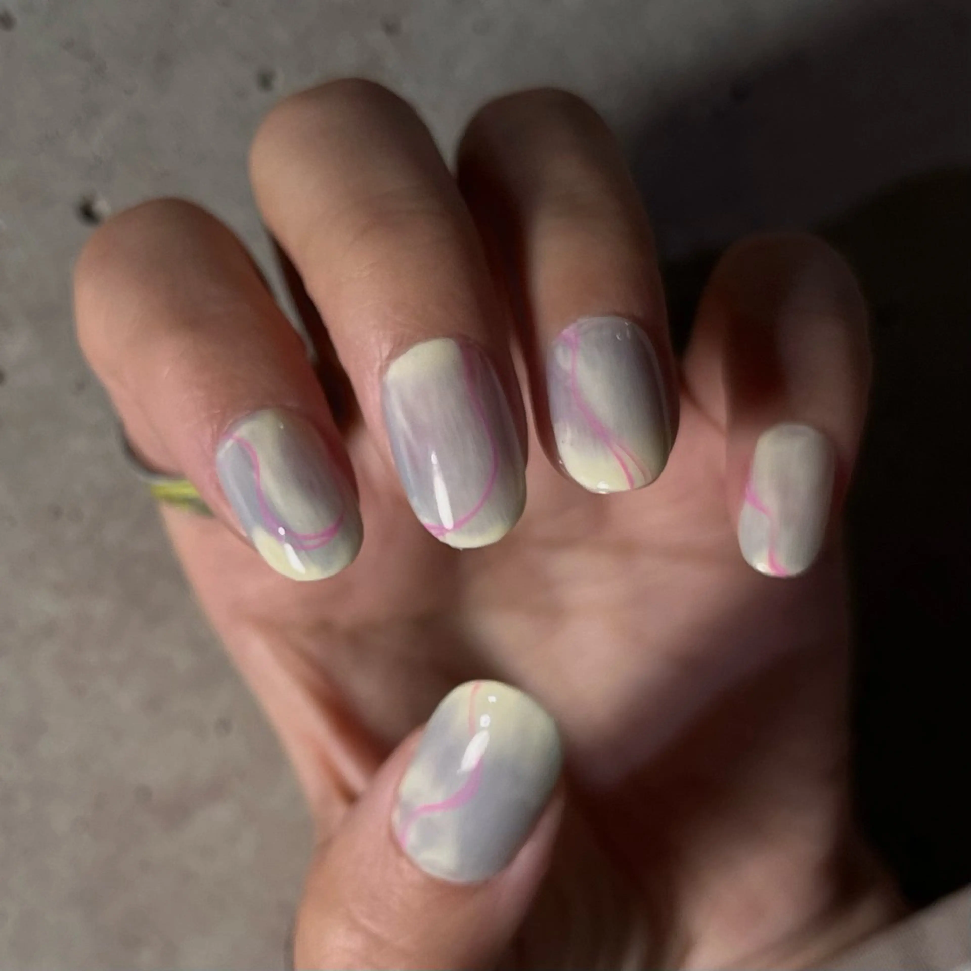 ネイル 春ネイル 黄色 ハンドネイル mumei _ NATSUYOのネイルデザイン