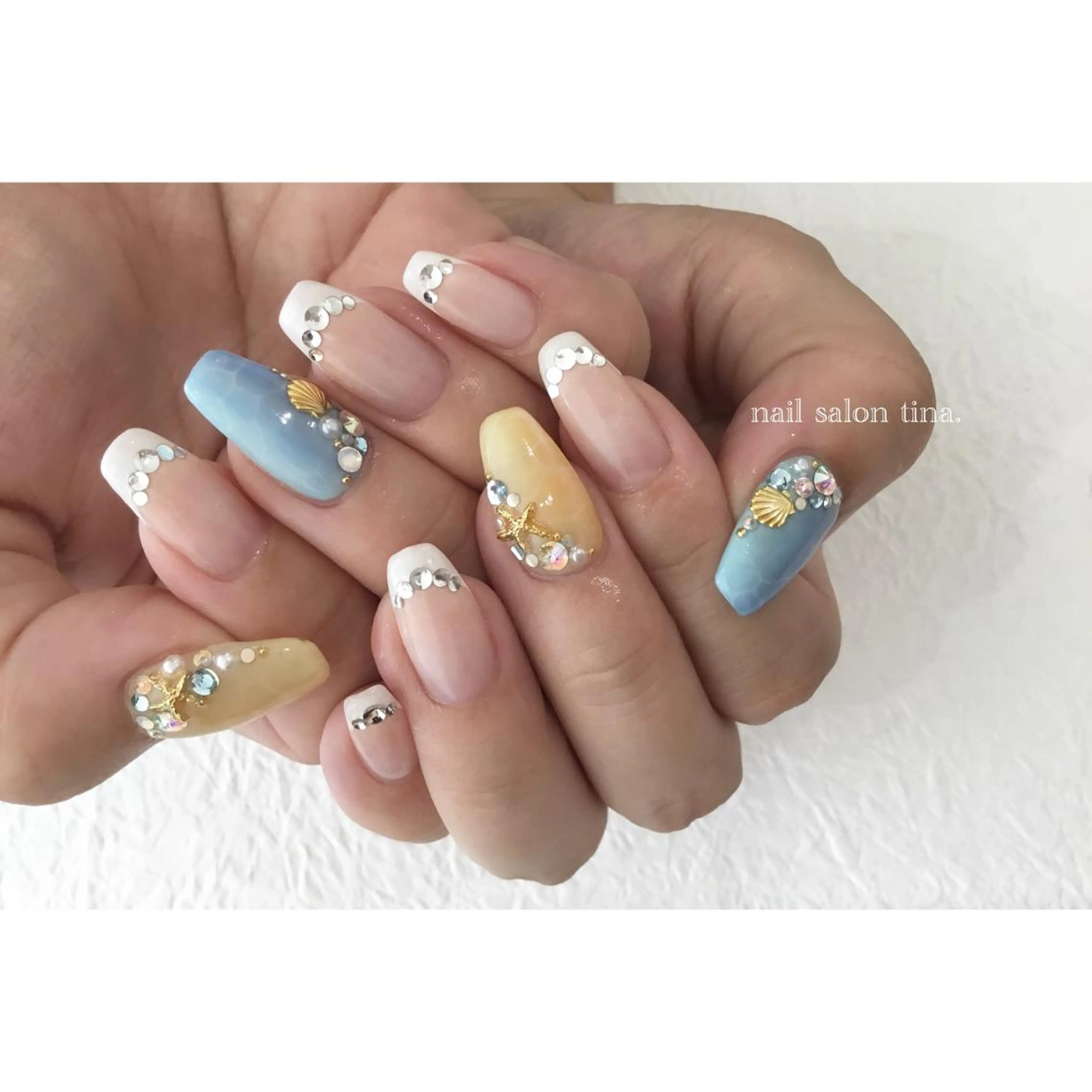ネイル nail salon tina.所属・中山 はづきのネイルデザイン
