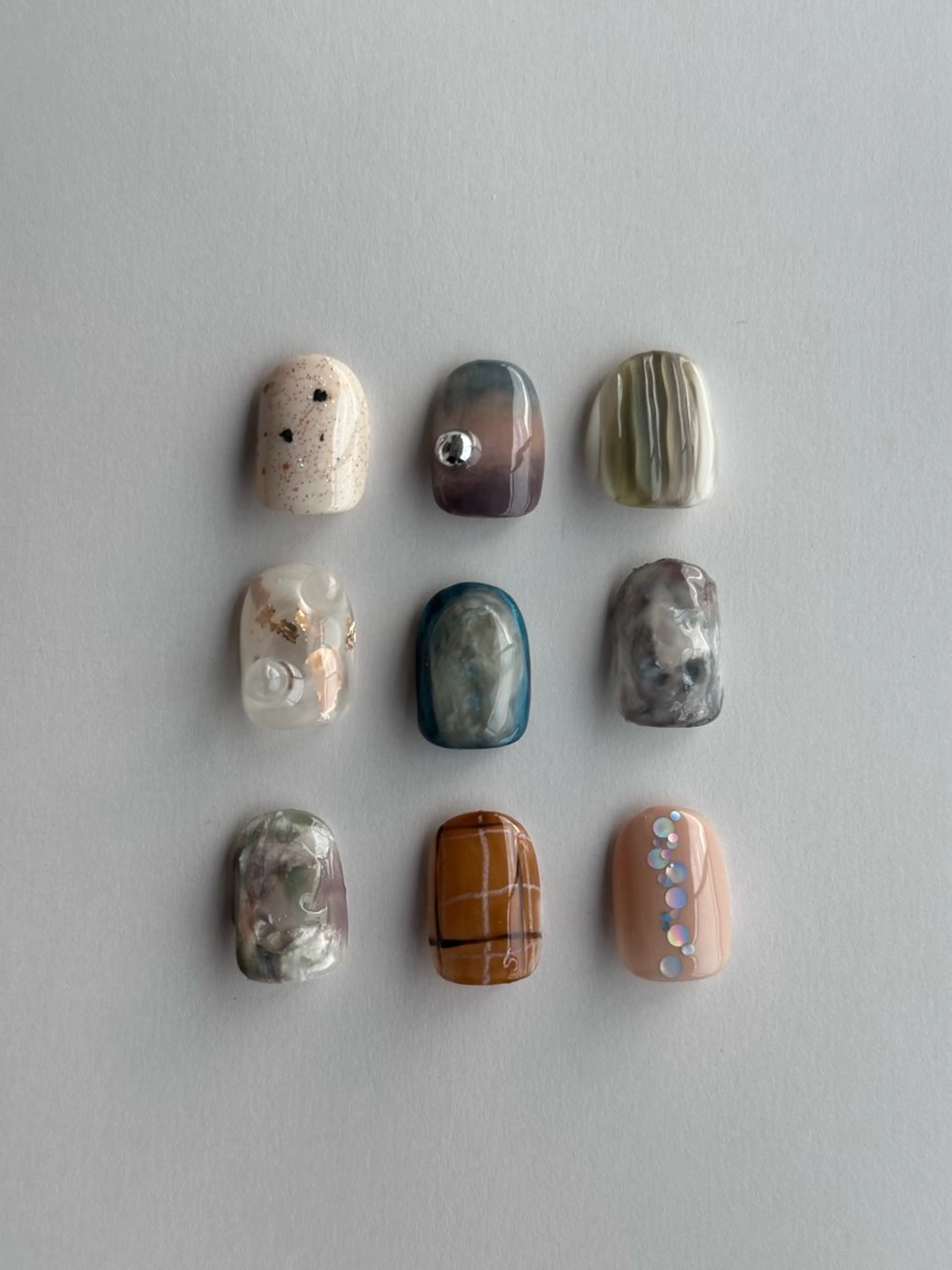 ネイル ironail -イロネイル-のネイルデザイン