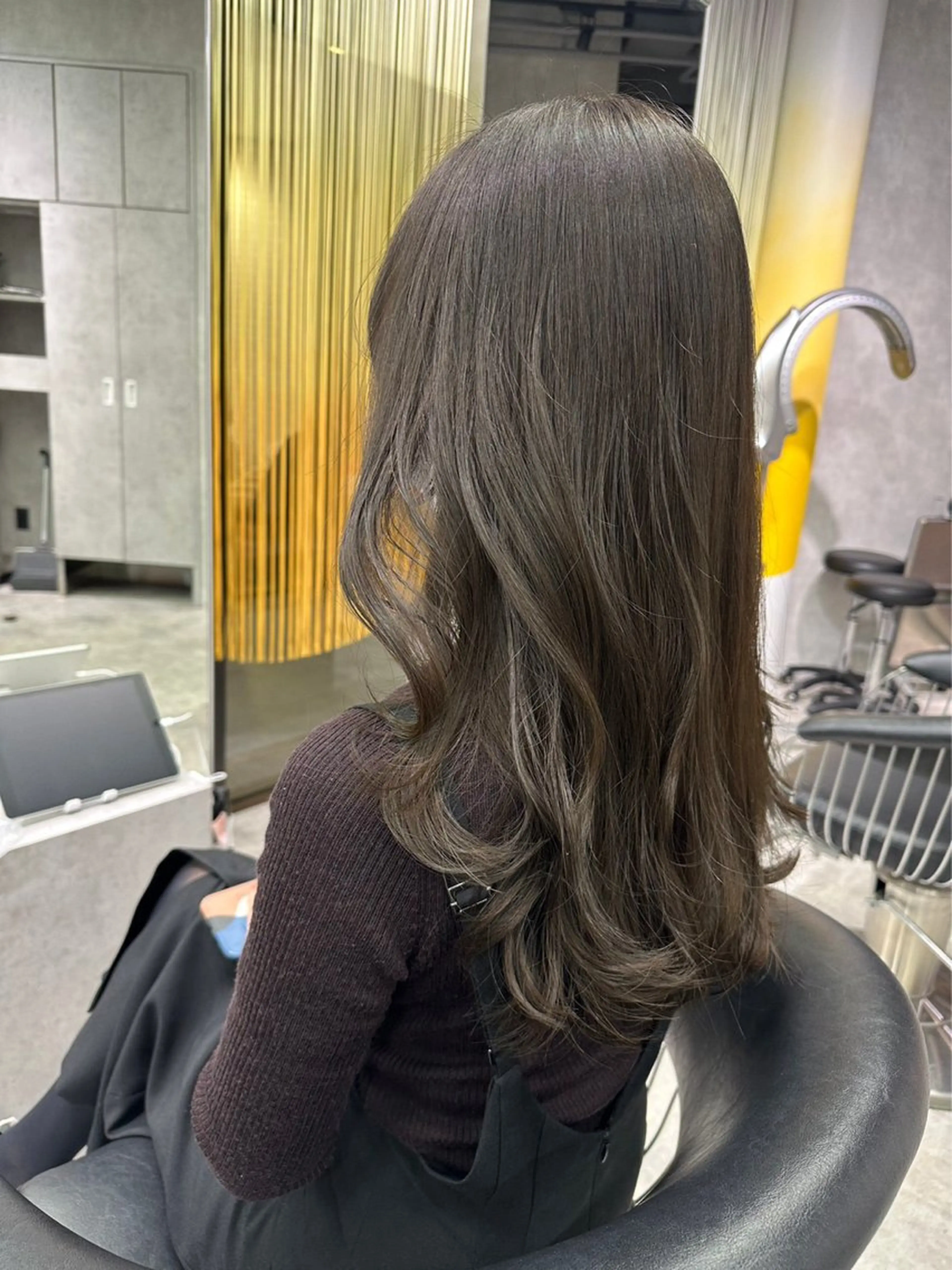 ロング カラー ヘアカラー トリートメント 🌷ハイライト /tomomi🌷のヘアスタイル