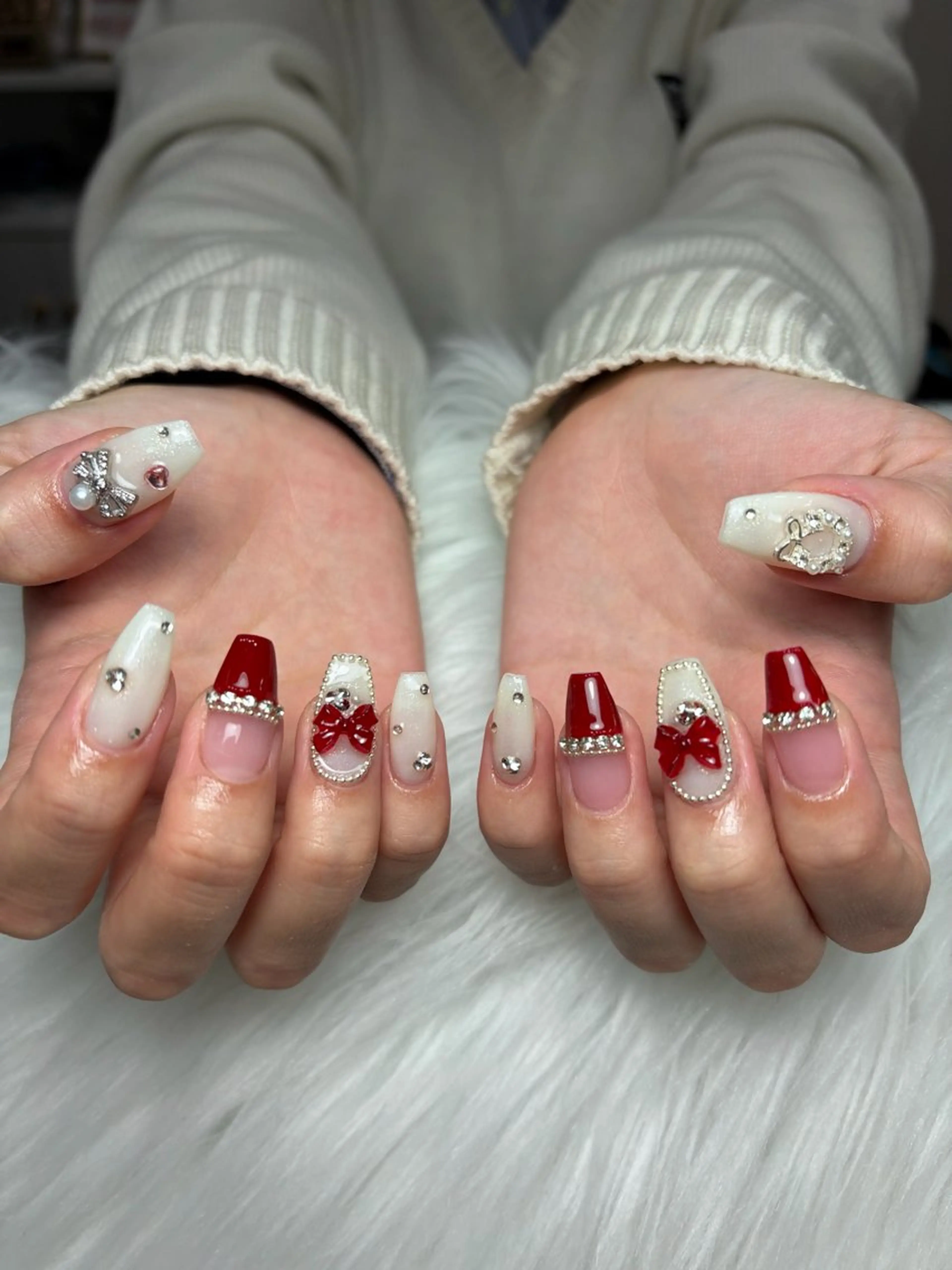 ネイル アートネイル 長さ出し ジェルネイル マグネットネイル ニュアンスネイル ハンドネイル Cloudy Chan Nailのネイルデザイン