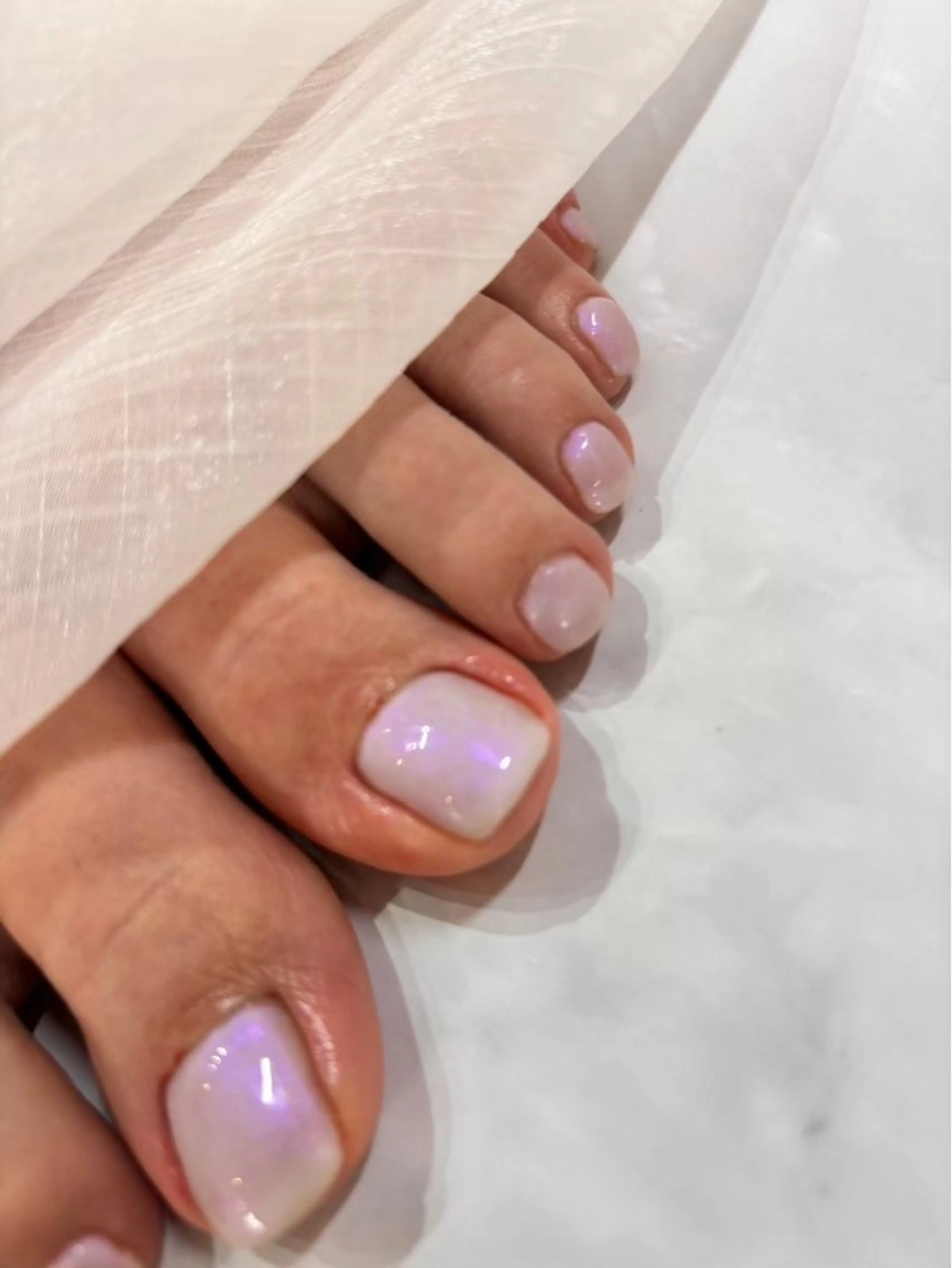 ネイル フットネイル ジェルネイル 卒業式 マグネットネイル パラジェル フットネイル lalaroom. nailsalon航空公園店所属・lala room.のネイルデザイン