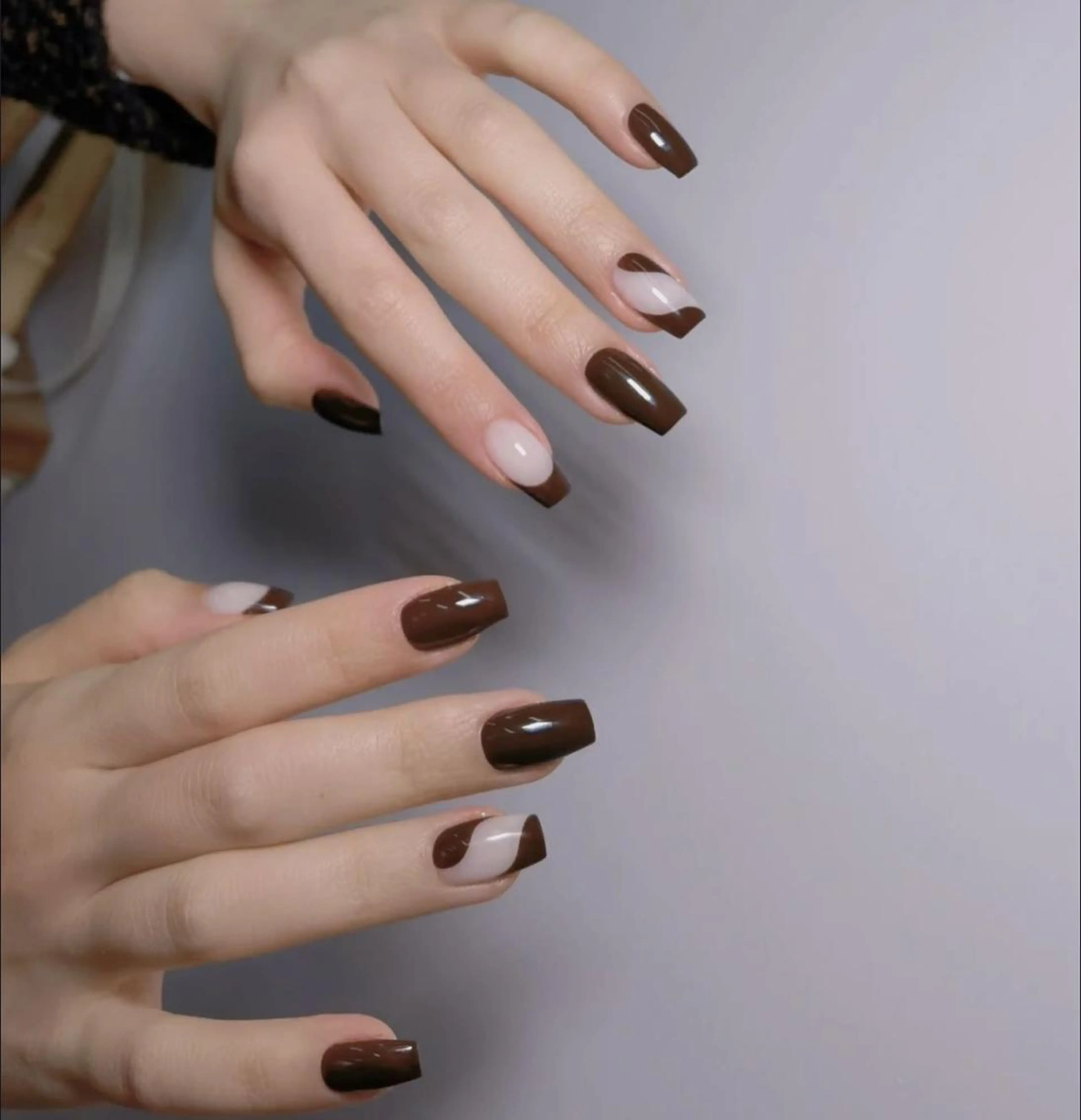 ネイル シンプルネイル Queens テイのネイルデザイン