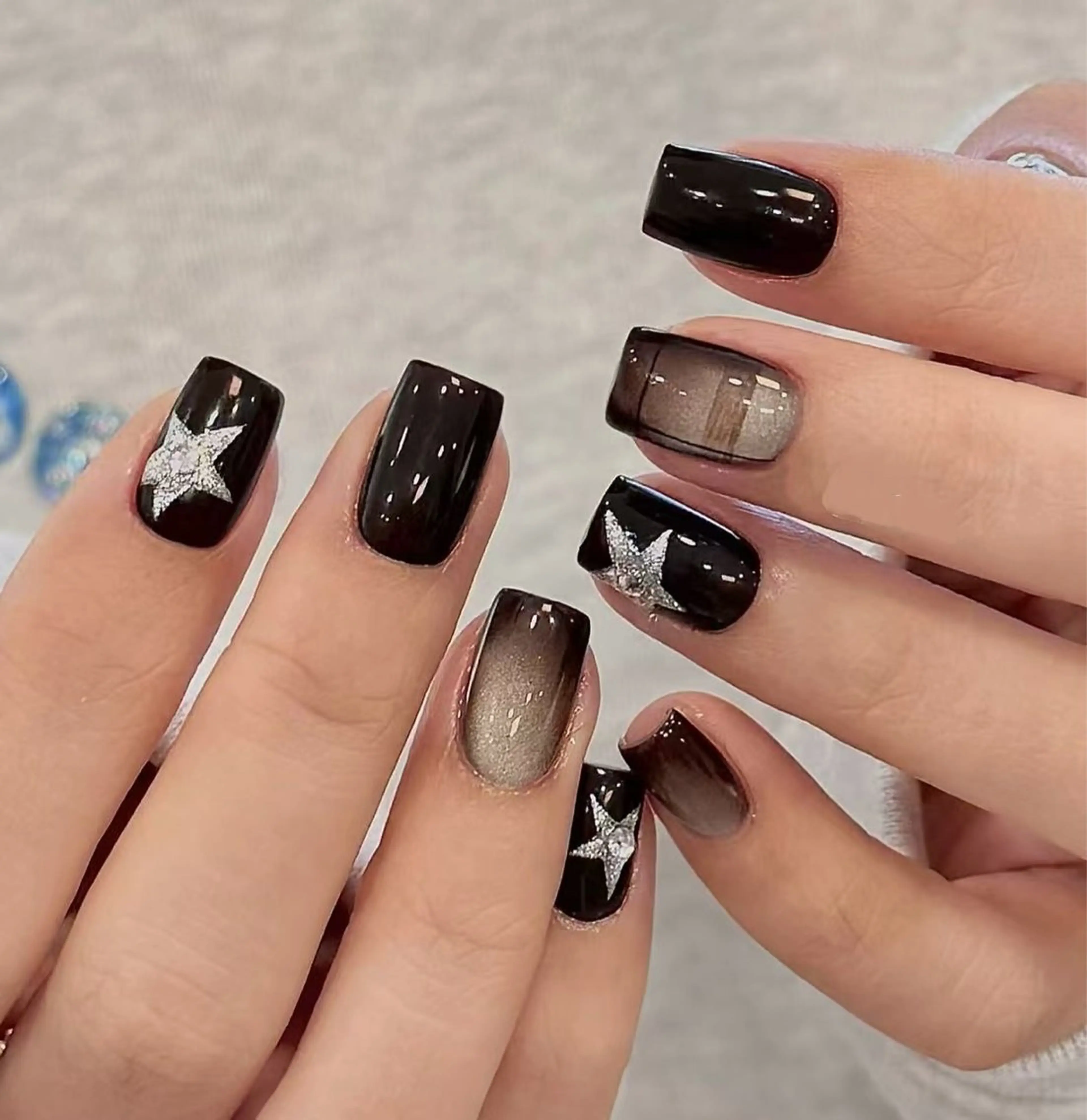 ネイル オーロラネイル フラワーネイル フットネイル フレンチネイル ジェルネイル ハンドネイル BabyYouMi ねねのネイルデザイン