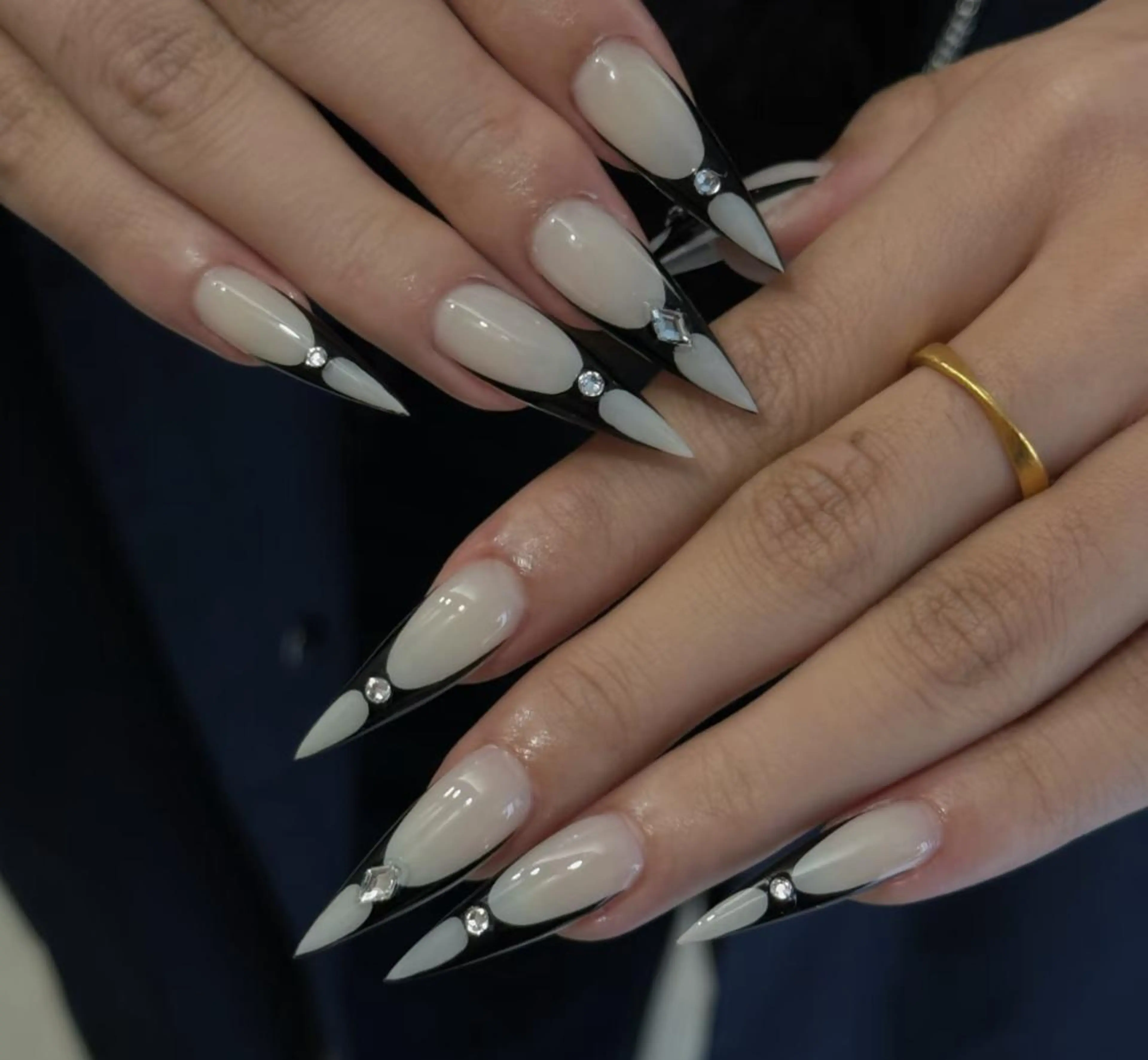 ネイル ハンドネイル Pure&Rich Nailのネイルデザイン