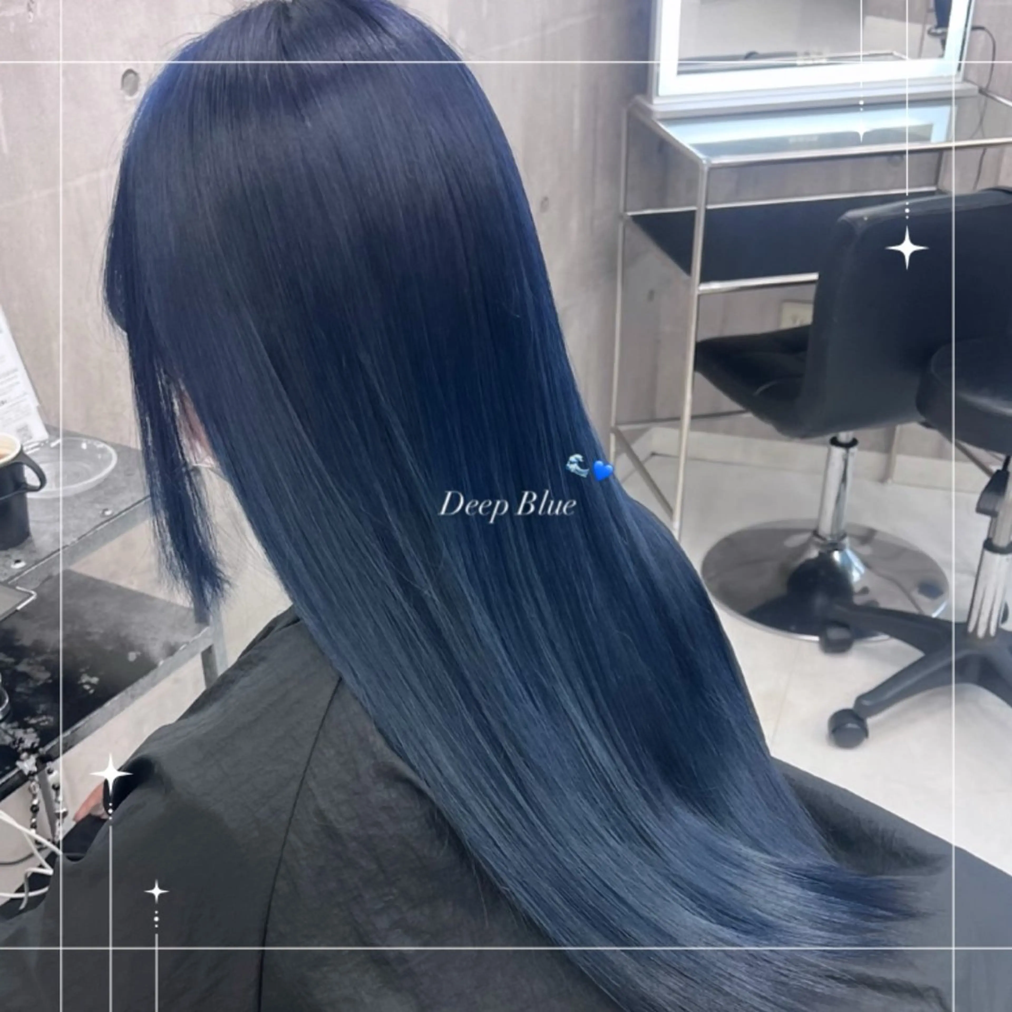 ロング 🪼RINA/寒色 艶髪カラー💙のヘアスタイル