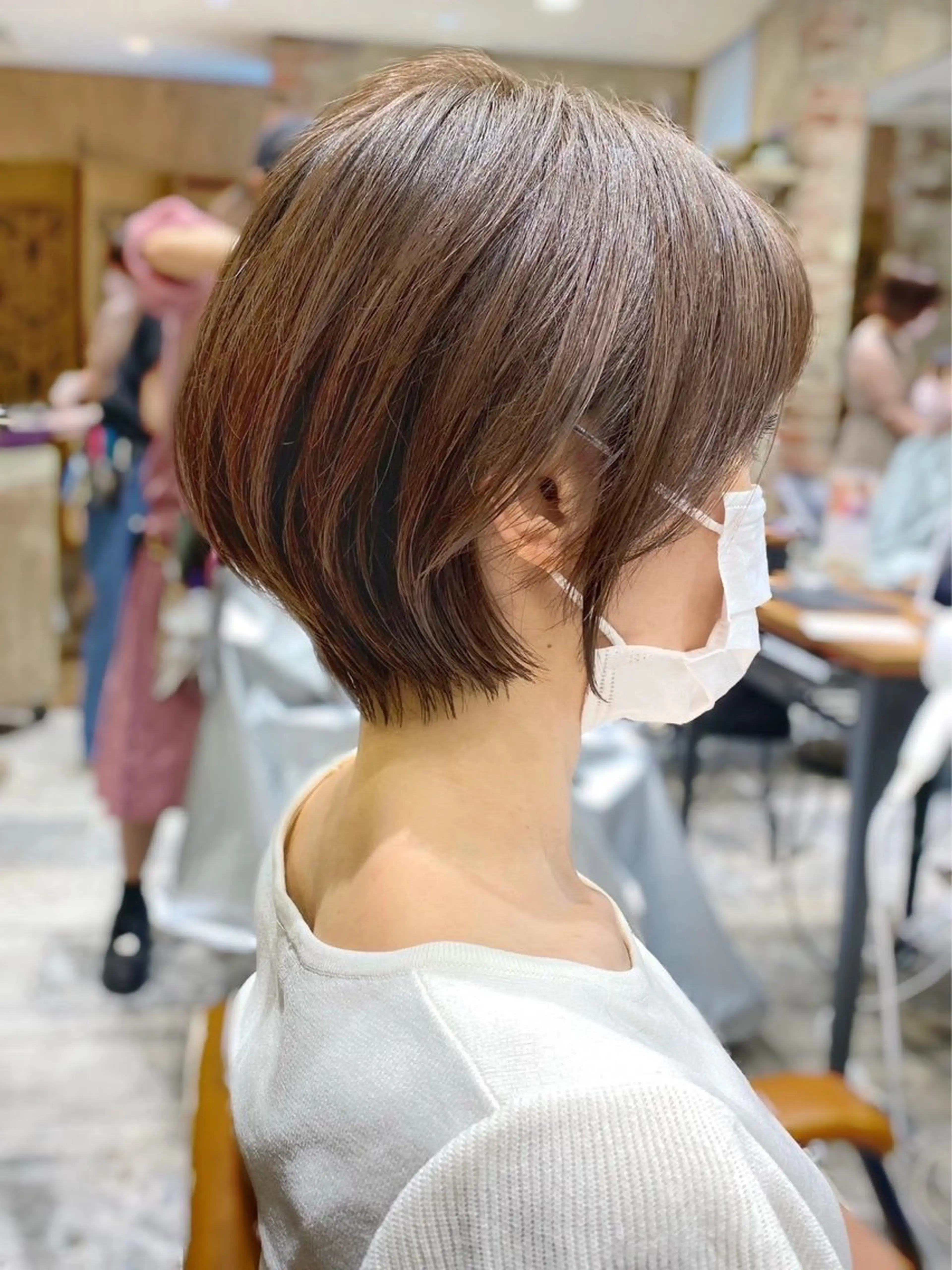 ショート レイヤーカット 小顔カット カットモデル募集 ミネのヘアスタイル