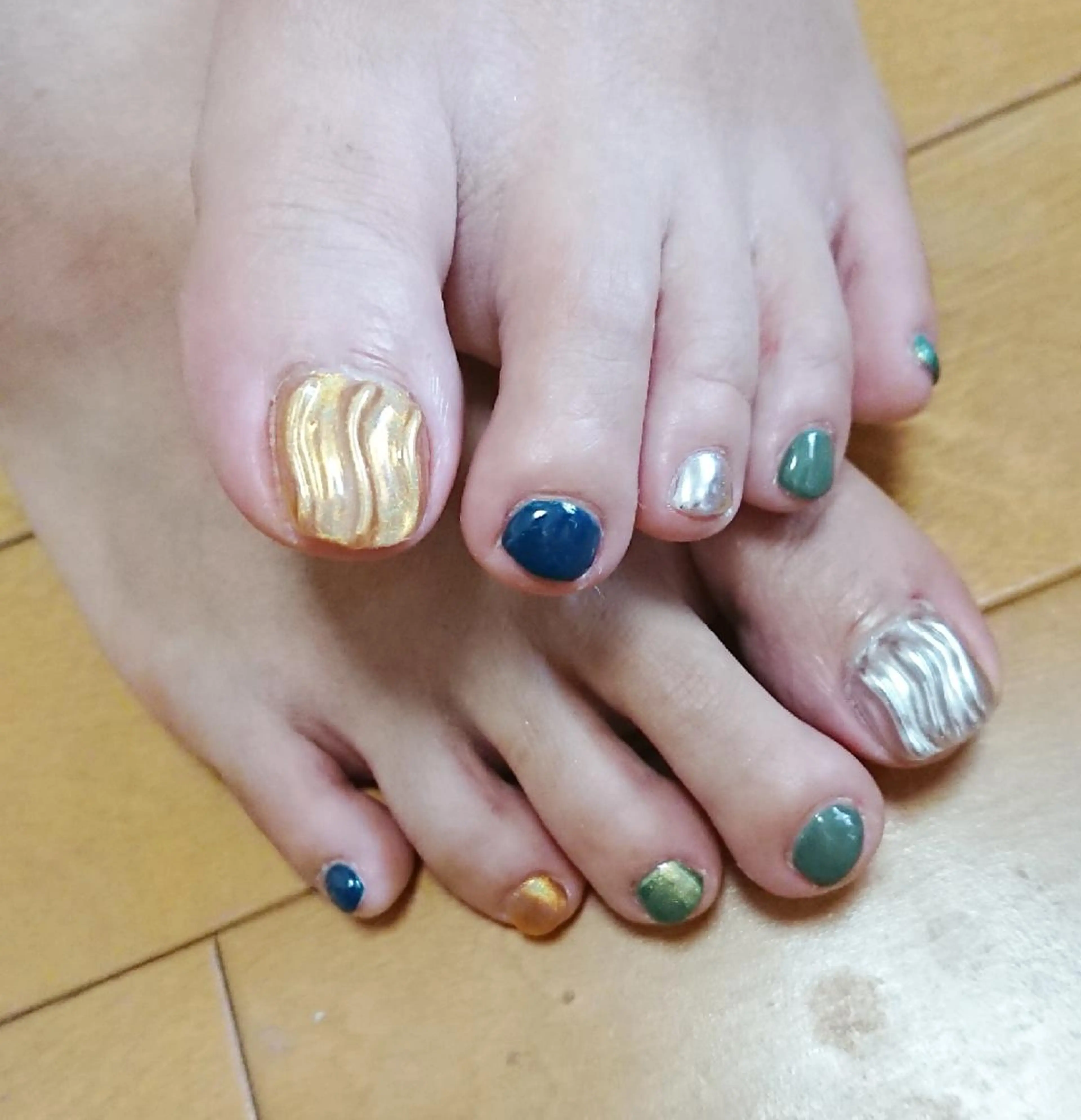 ネイル フットネイル フットネイル Lilith Nailのネイルデザイン