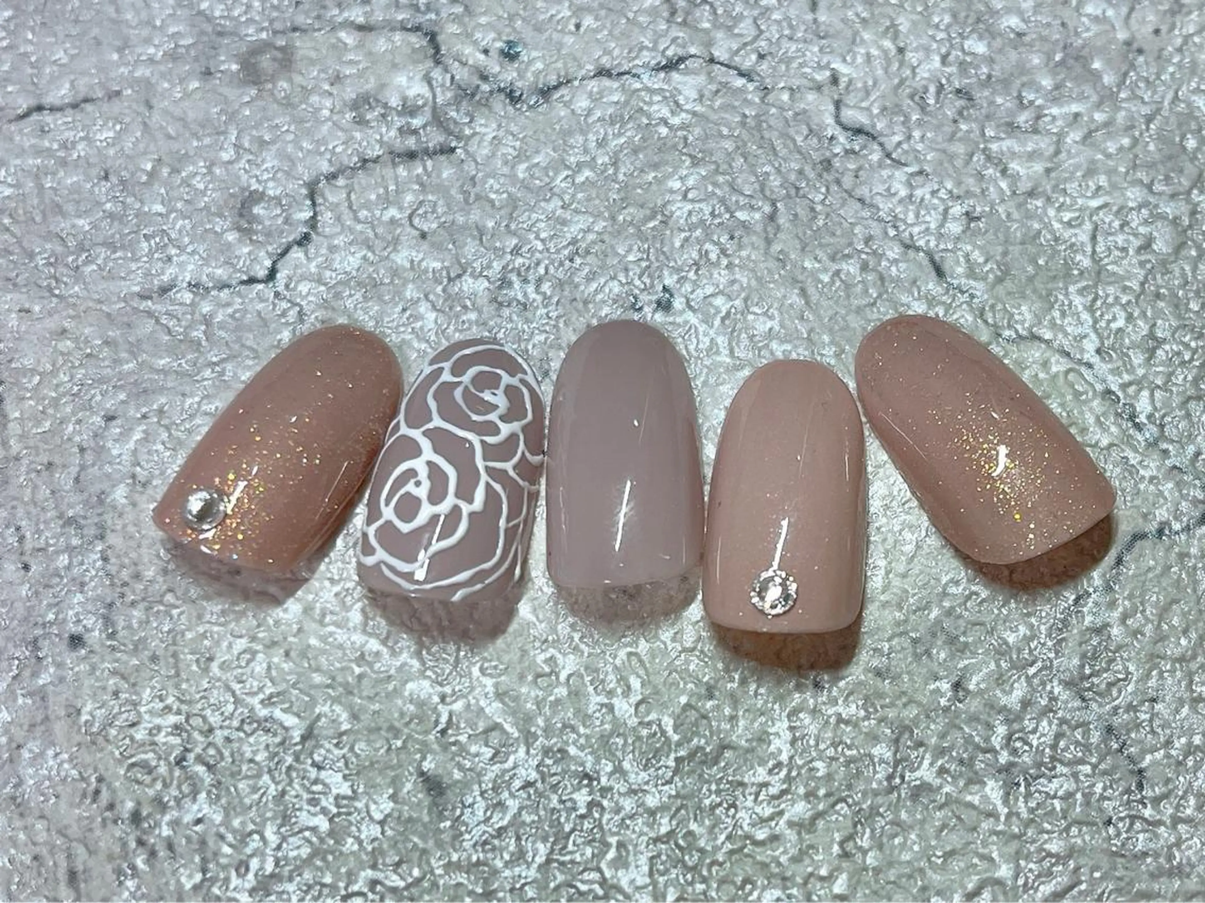 ネイル オーロラネイル フラワーネイル フットネイル フレンチネイル ジェルネイル Mogu nail 二子玉川のネイルデザイン