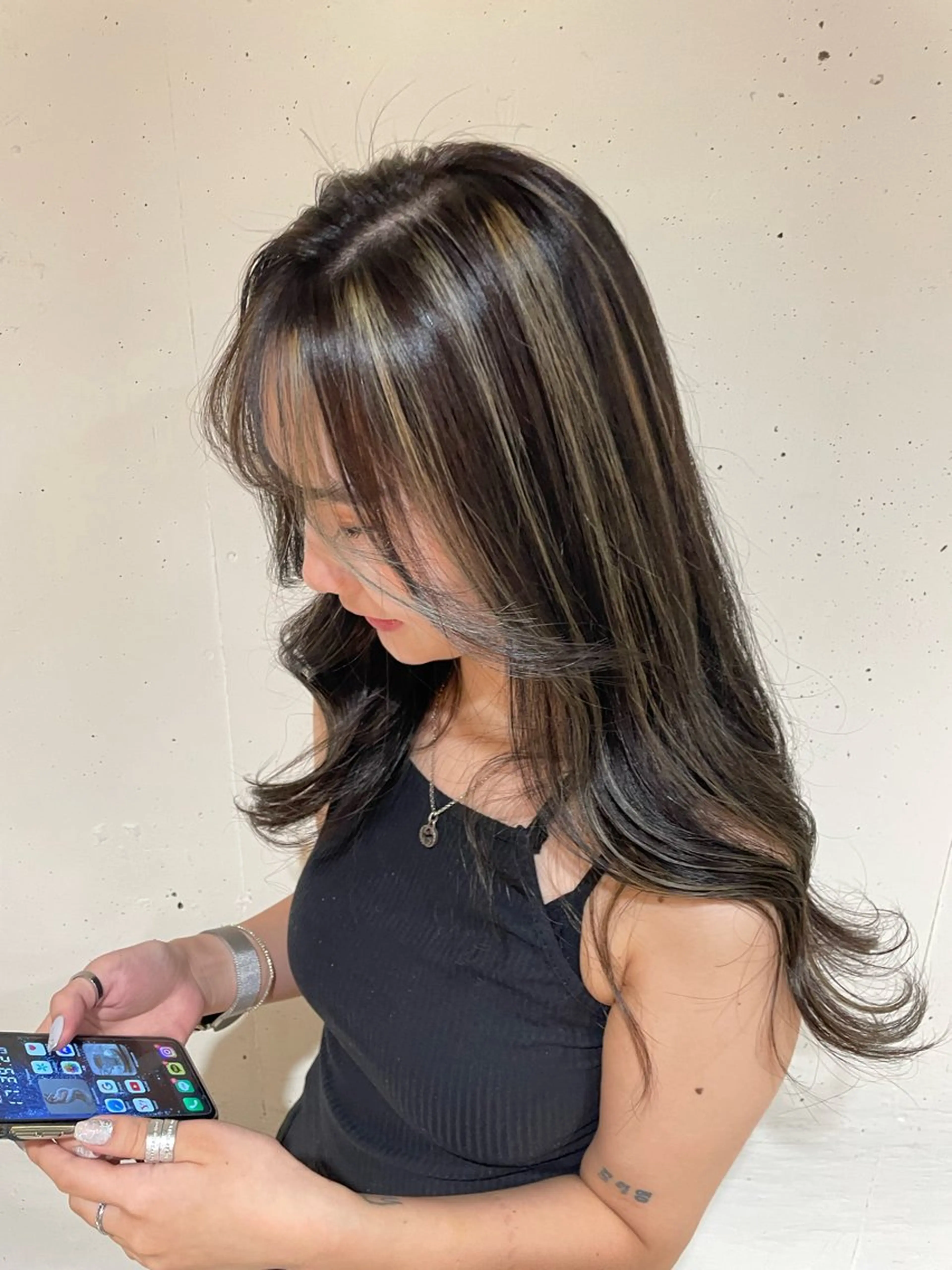 セミロング カラー 髪質改善/縮毛/新宿 🫧SUZUKA🫧のヘアスタイル