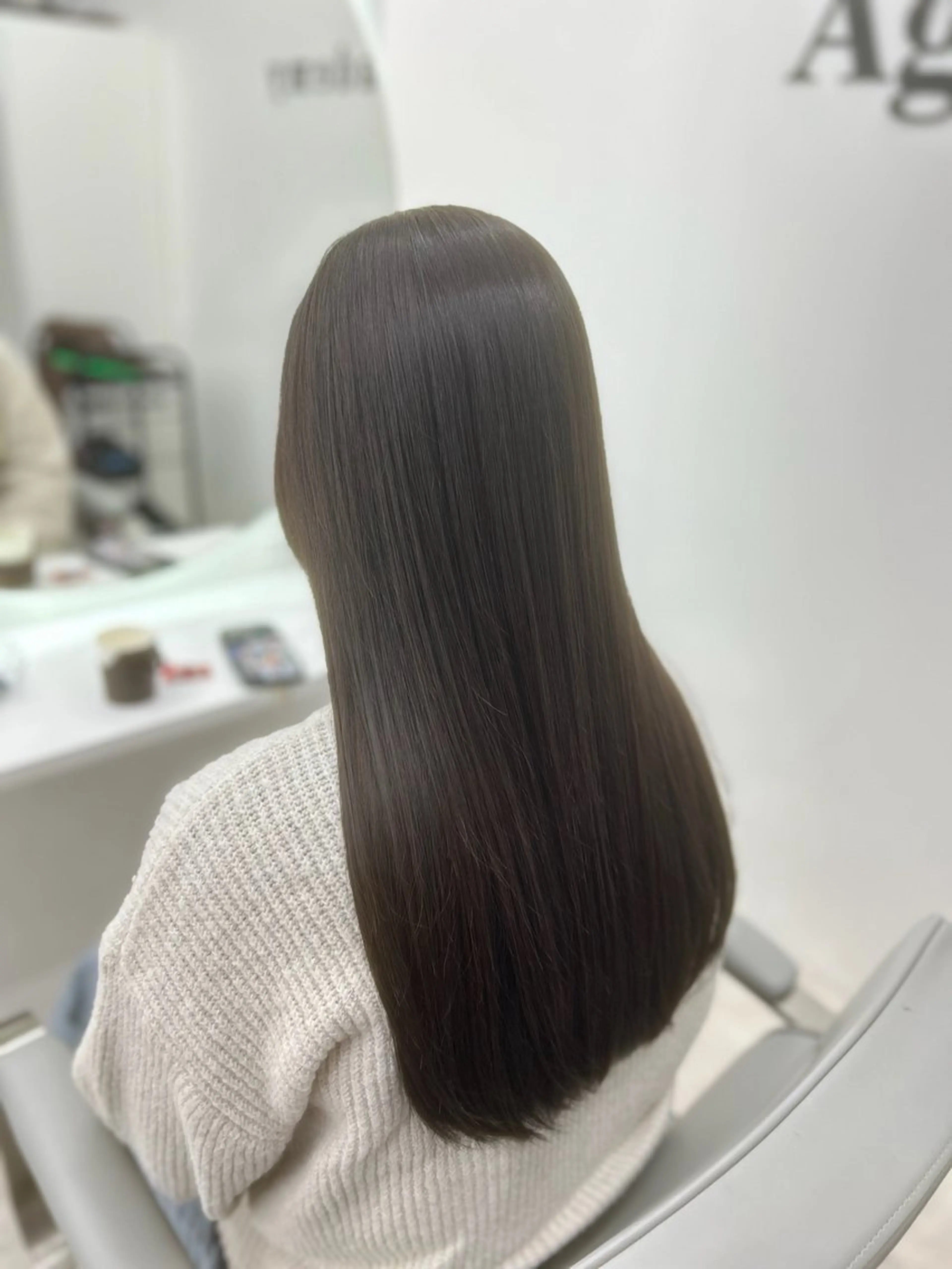 ロング カラー カット ヘアカラー トリートメント 田辺 愛莉のヘアスタイル