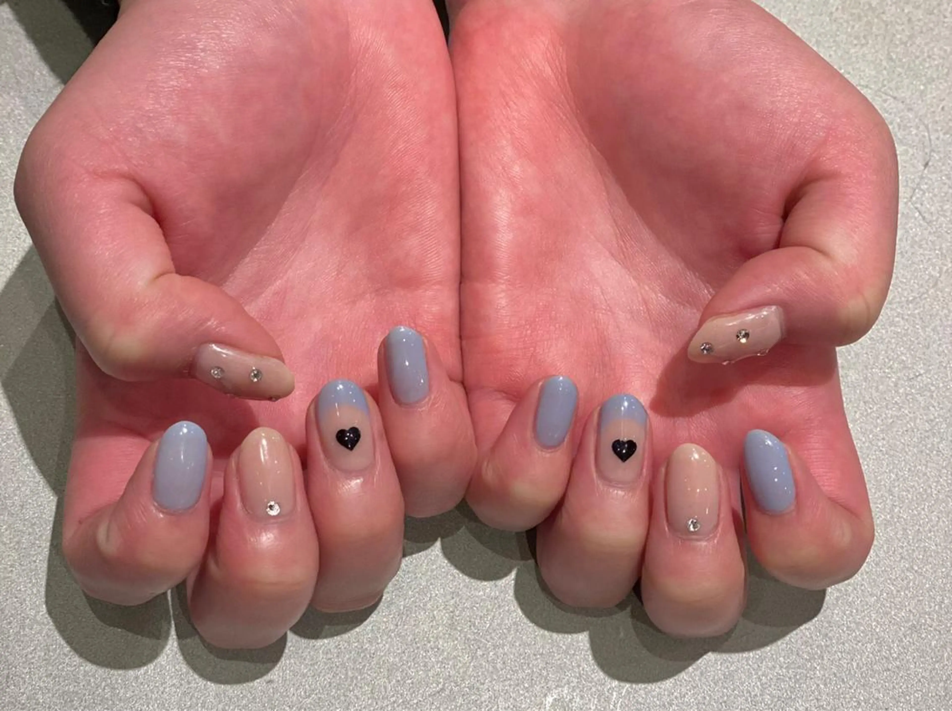 ネイル ハンドネイル フットネイル Lokahi NAILのネイルデザイン