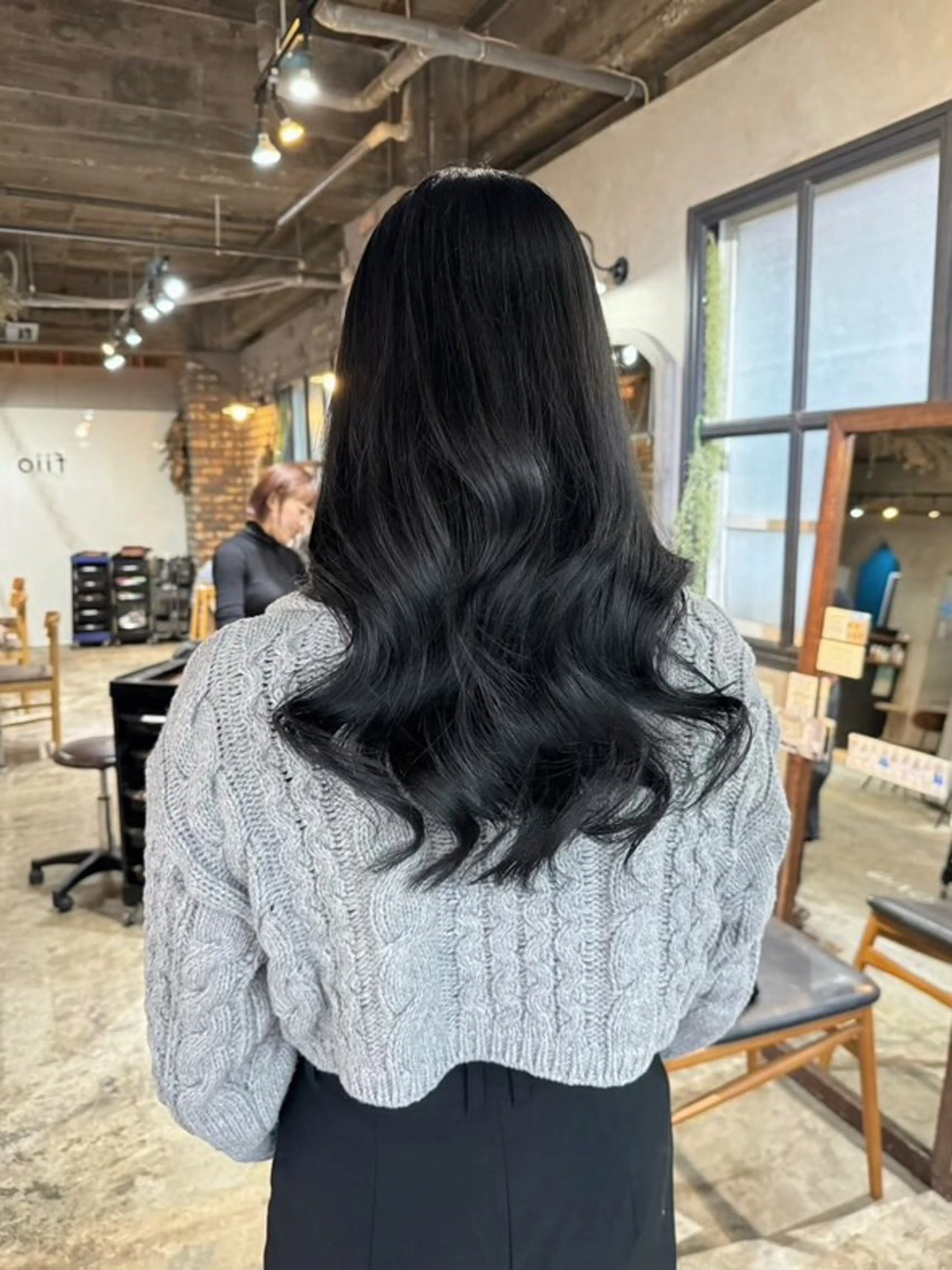 ロング ヘアカラー 丸山 翔生 イルミナカラーのヘアスタイル