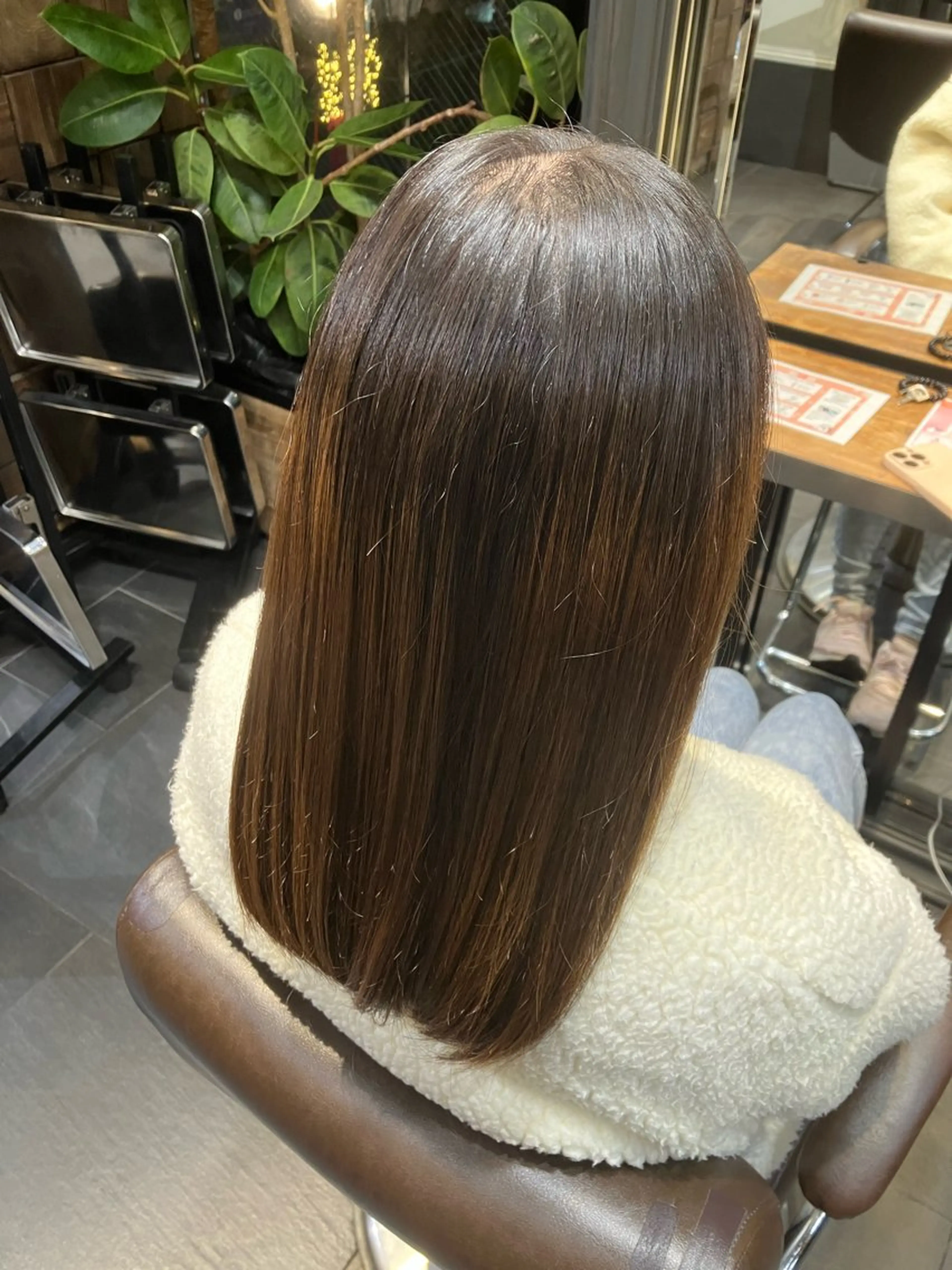 ロング MINX 小野瀬隼 /カラー/縮毛矯正のヘアスタイル