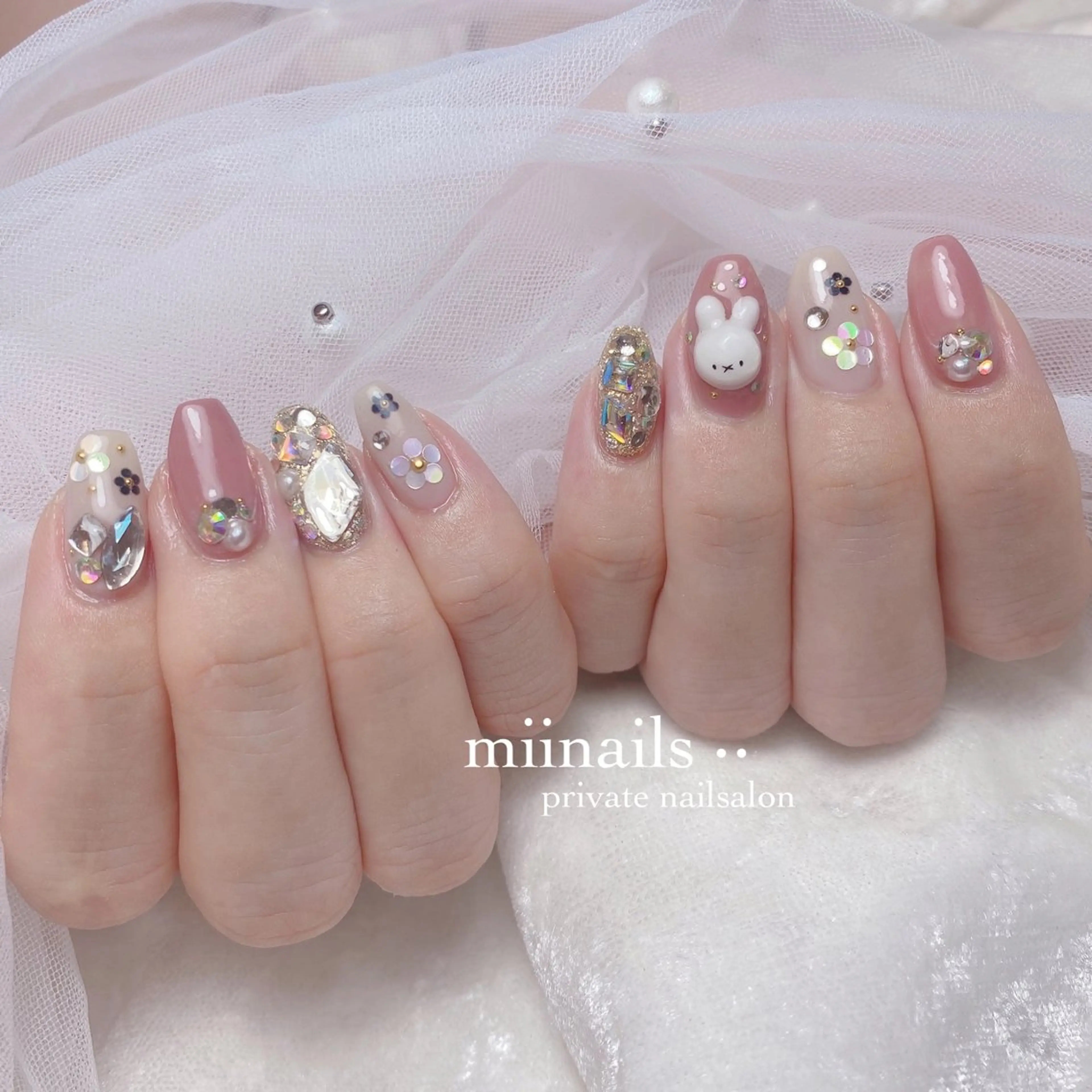 ネイル フレンチネイル 韓国ネイル ワンホンネイル ハンドネイル nailsalon miinailsのネイルデザイン