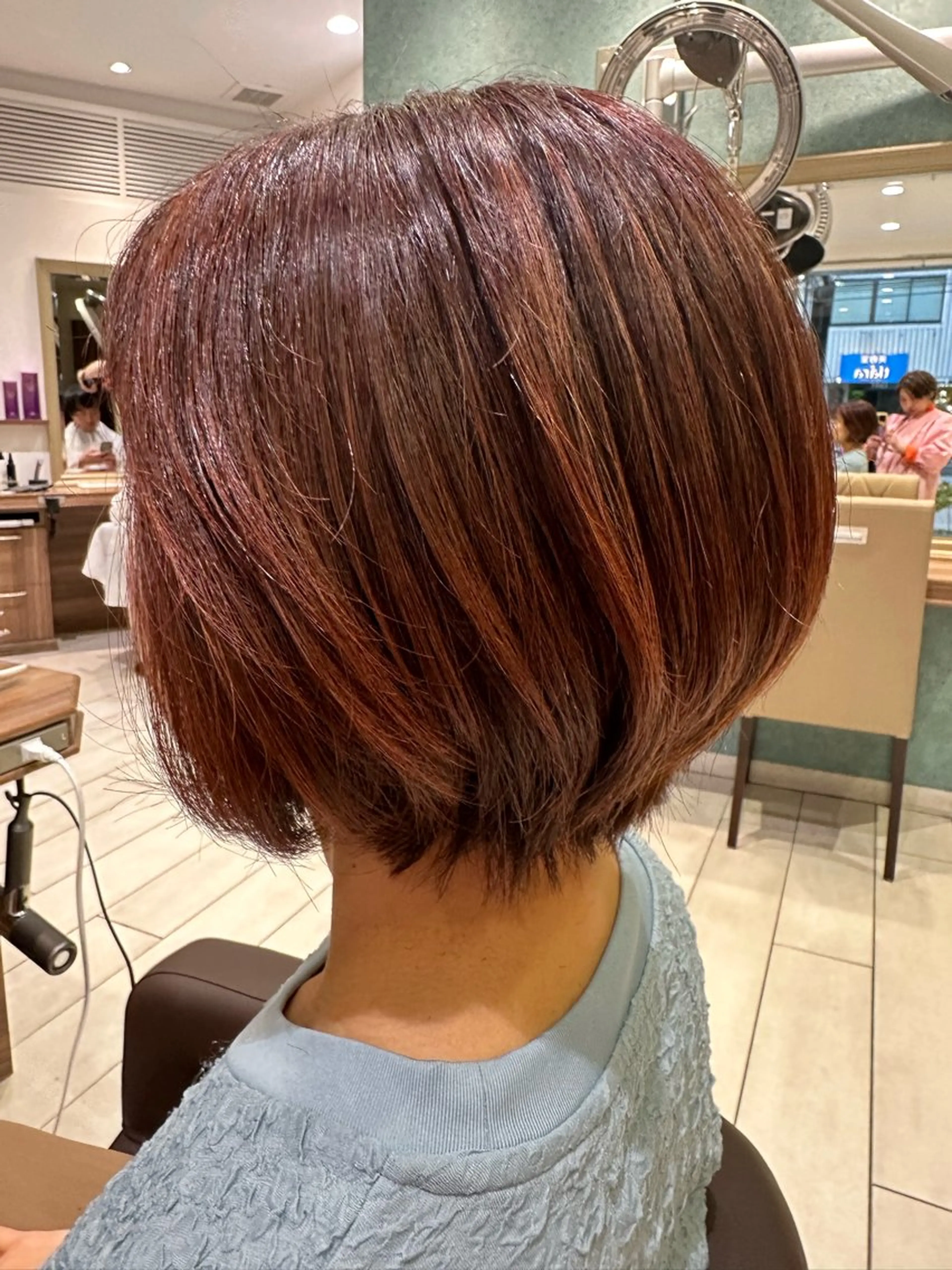 ショート カラー ショートボブ 透明感カラー ハイライトカラー ボブ ハイライト 似合わせカット 田島智美のヘアスタイル