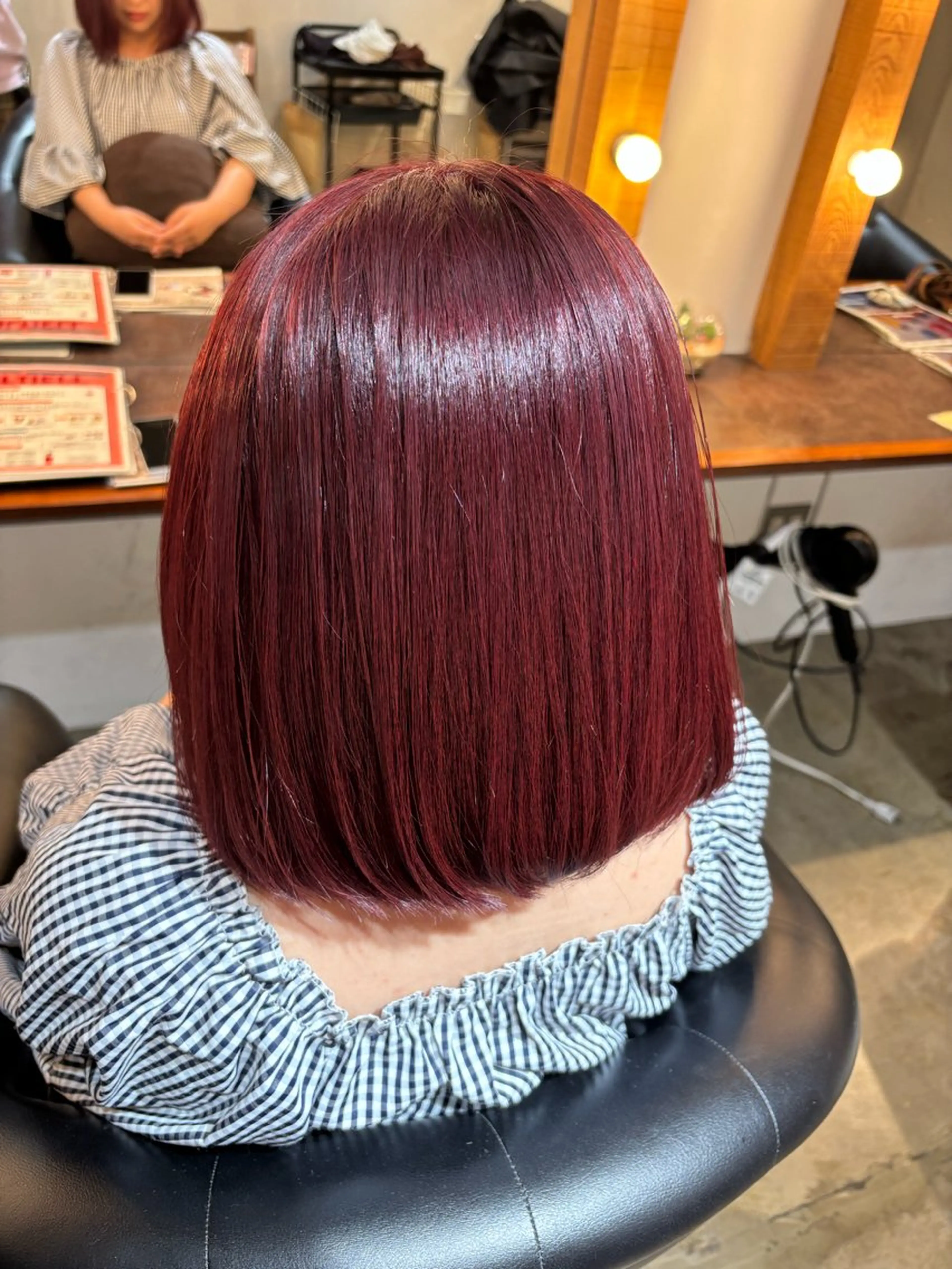 ミディアム ヘアカラー 平川 海夢のヘアスタイル