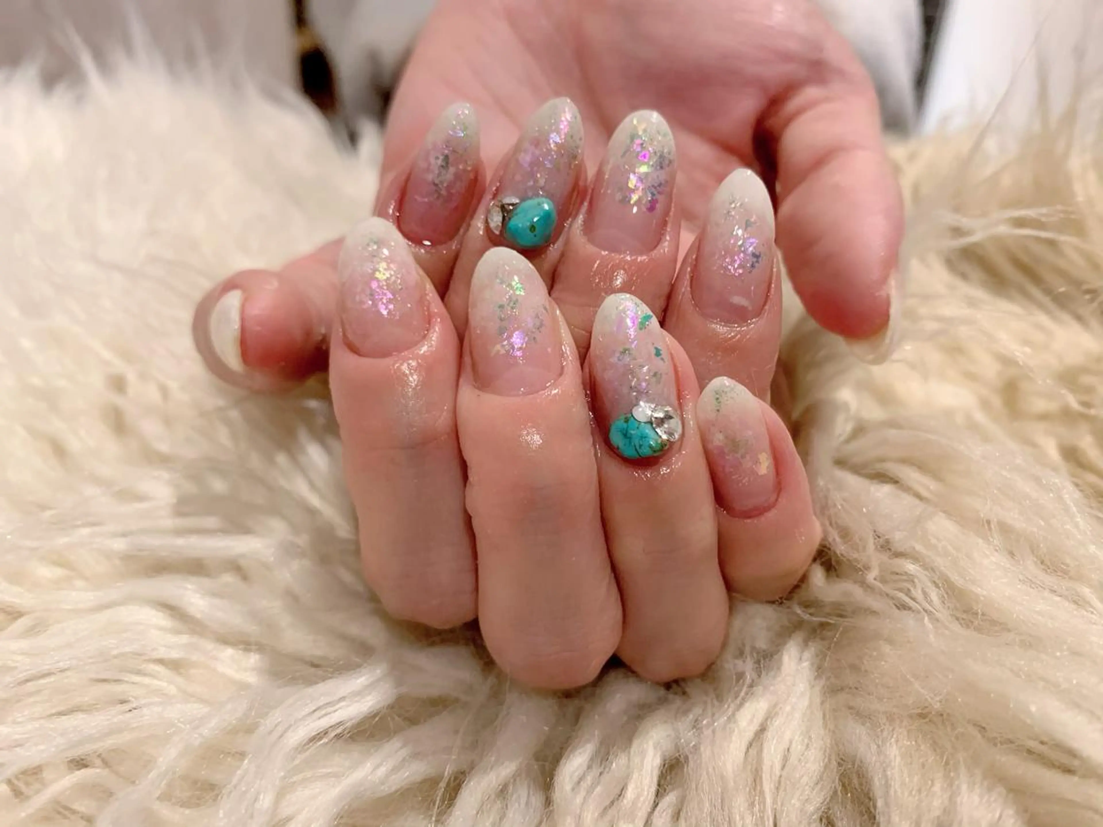 ネイル Nail's Cecile所属・Cecile Rieのネイルデザイン