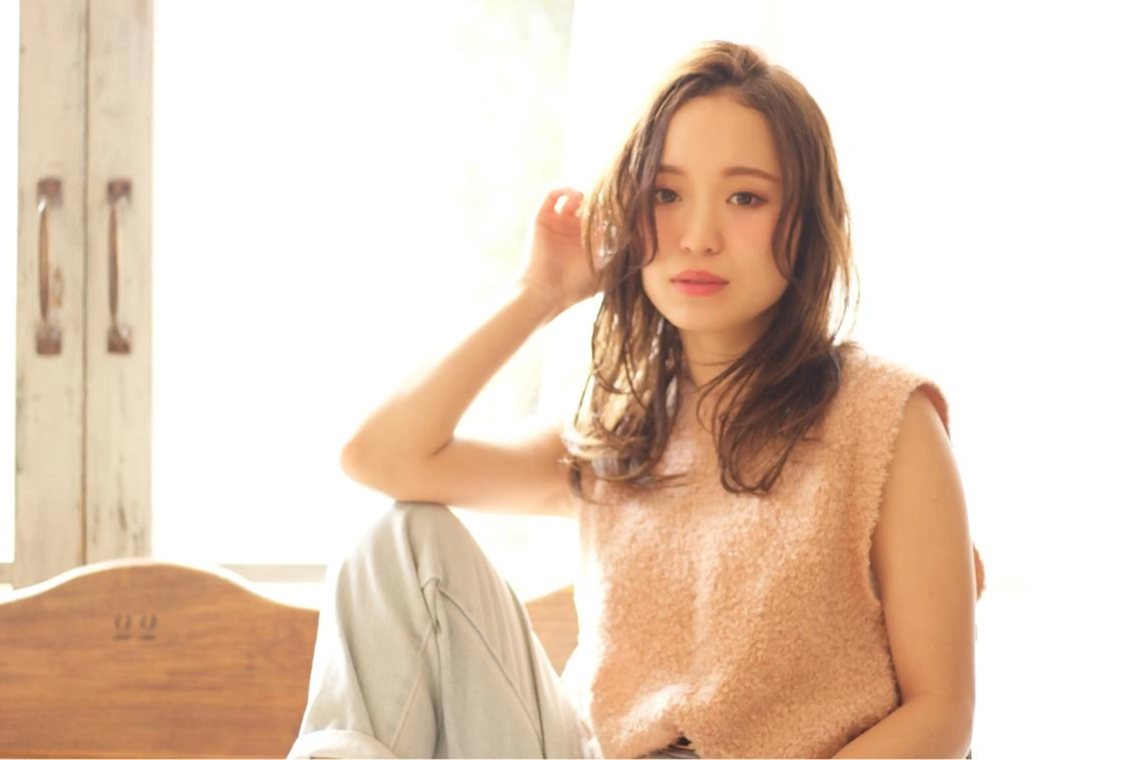 ミディアム 鎌倉 彩のヘアスタイル