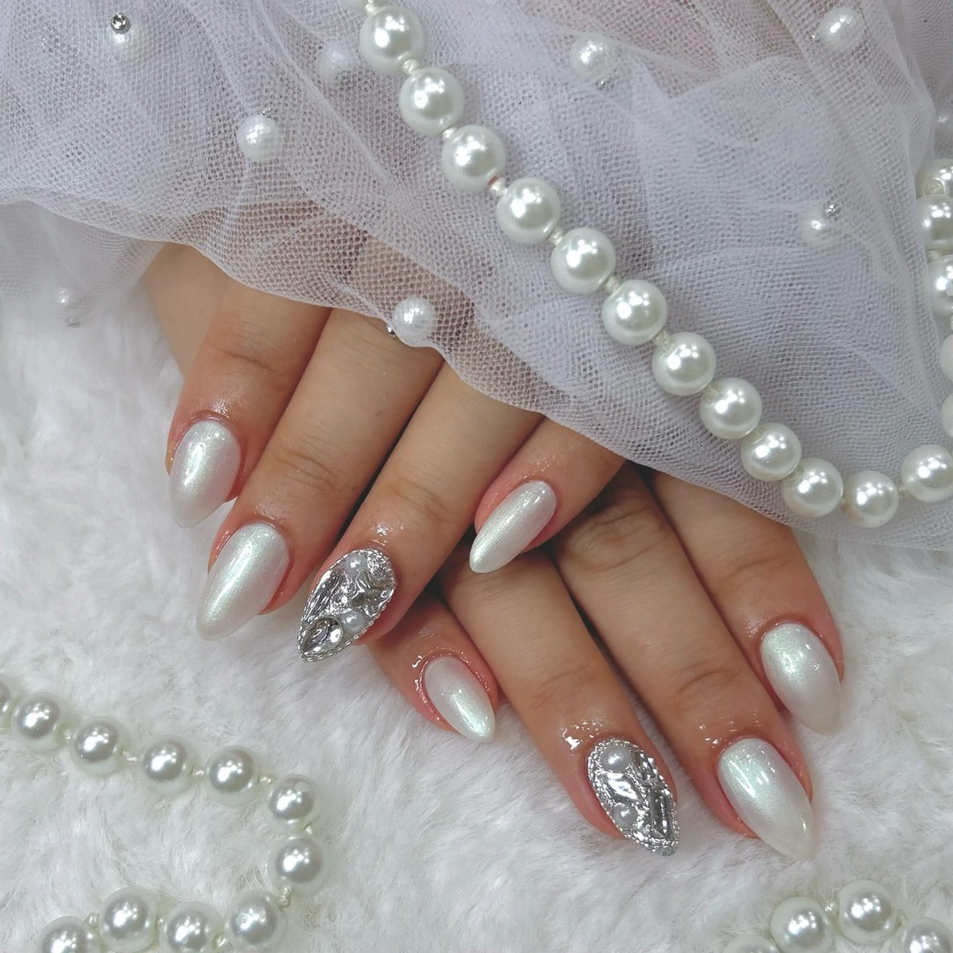 ネイル ハンドネイル You&Me Mikotoのネイルデザイン