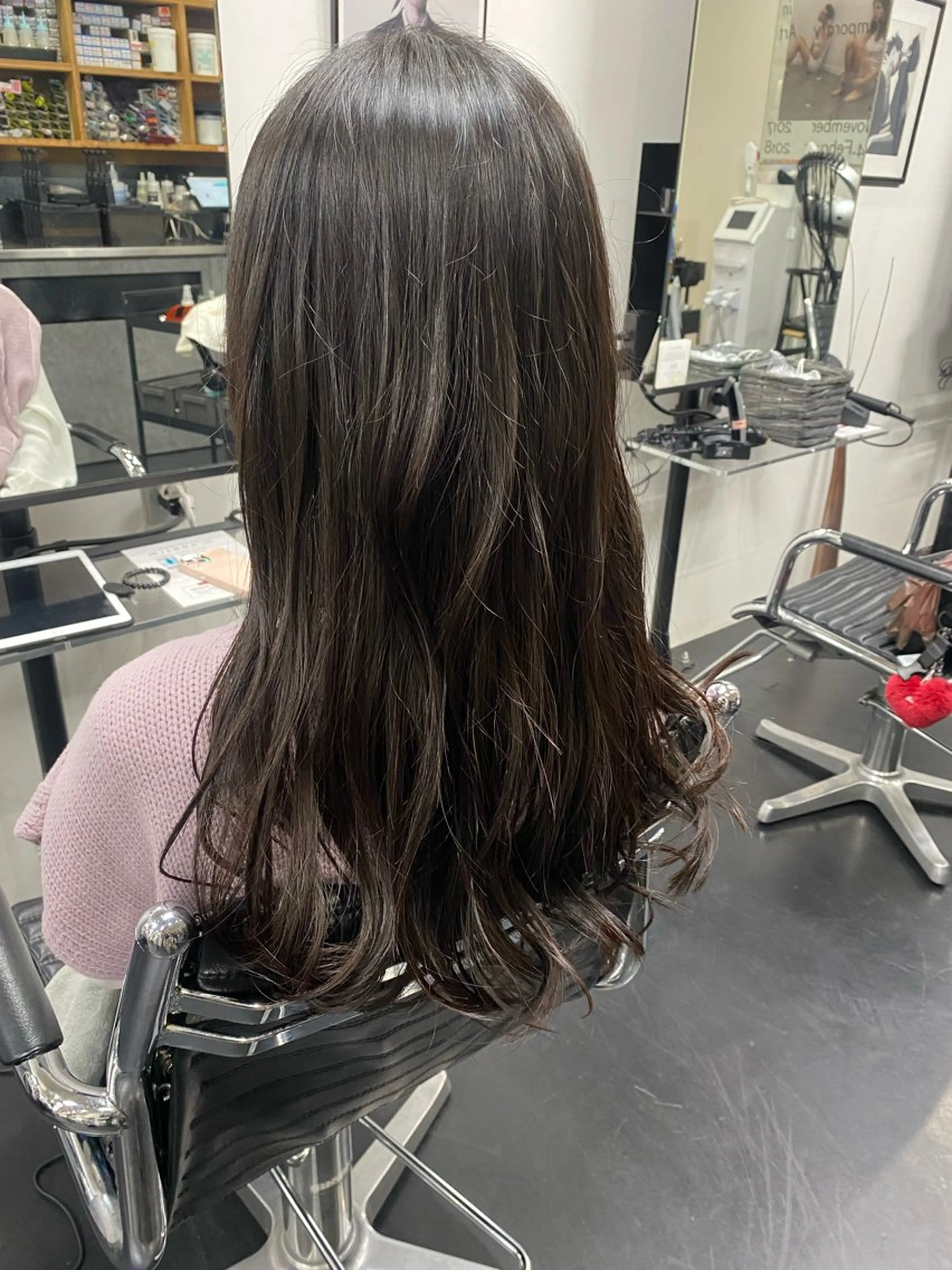 ロング ロング inchelsea所属・宇野 鈴花のヘアスタイル