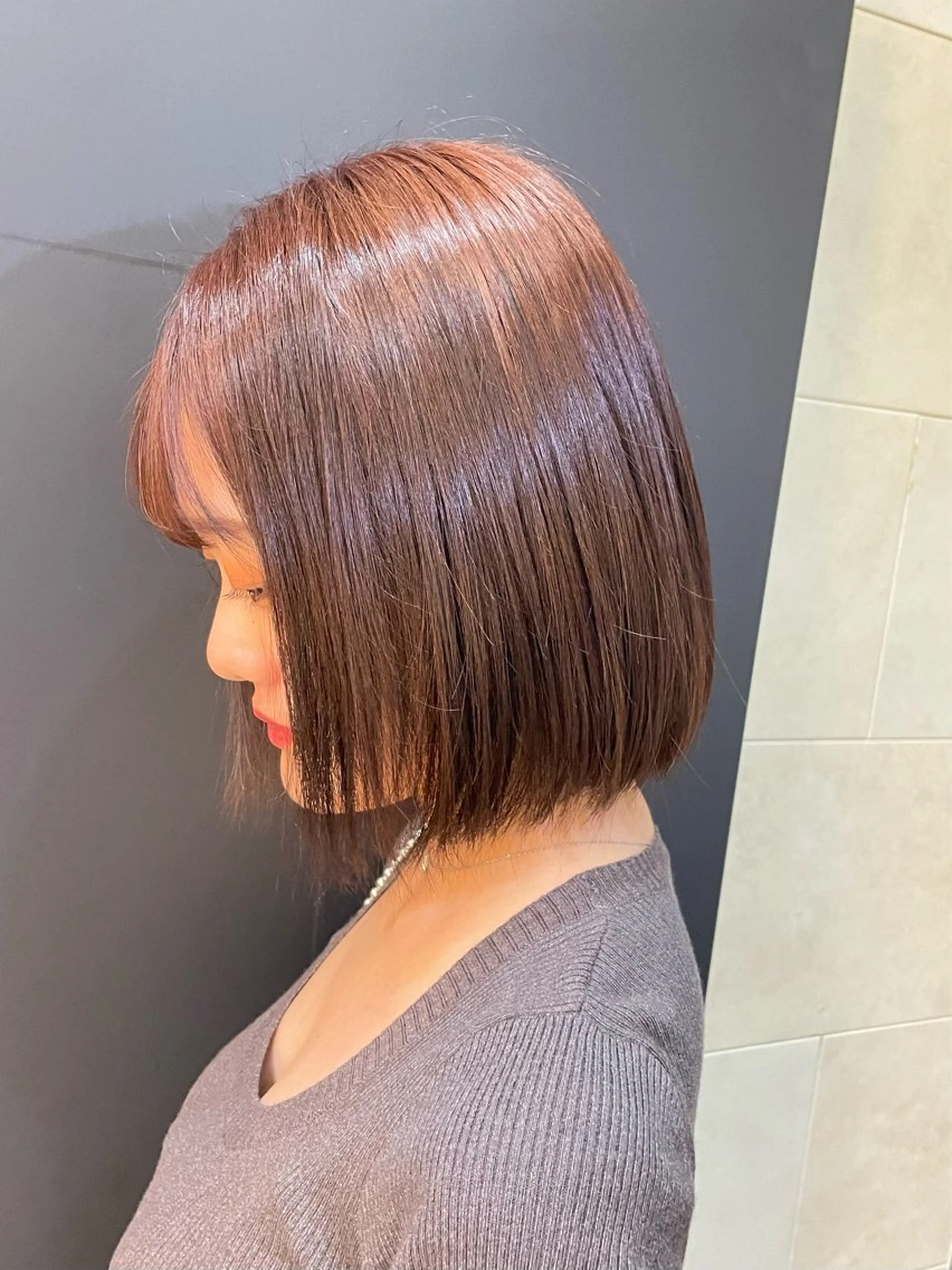 ショート ひなの/透明感 カラー/レイヤーのヘアスタイル