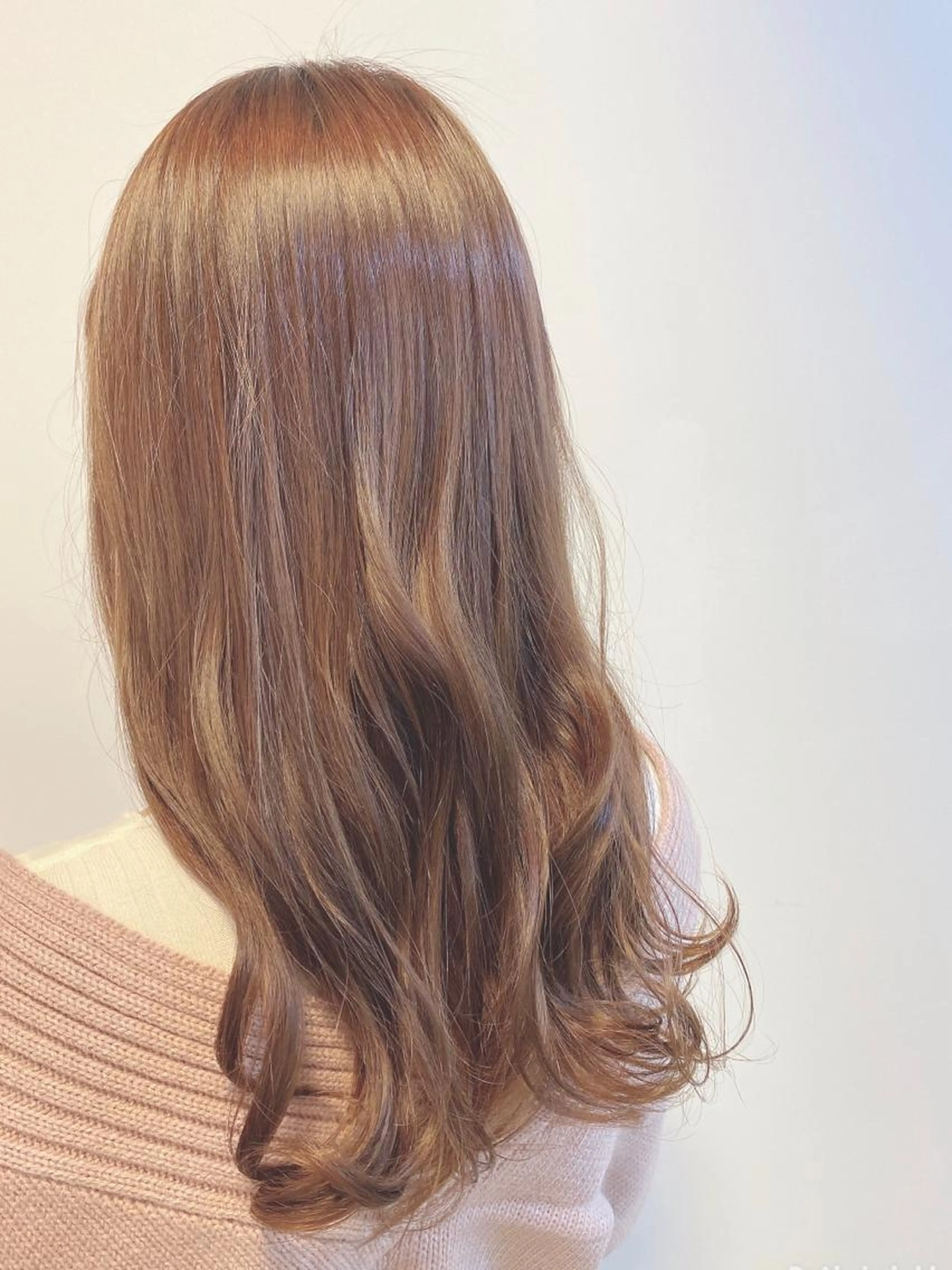 【カット + ヘッドスパ + 超音波トリートメント】 特別価格 ¥13.000✨の写真