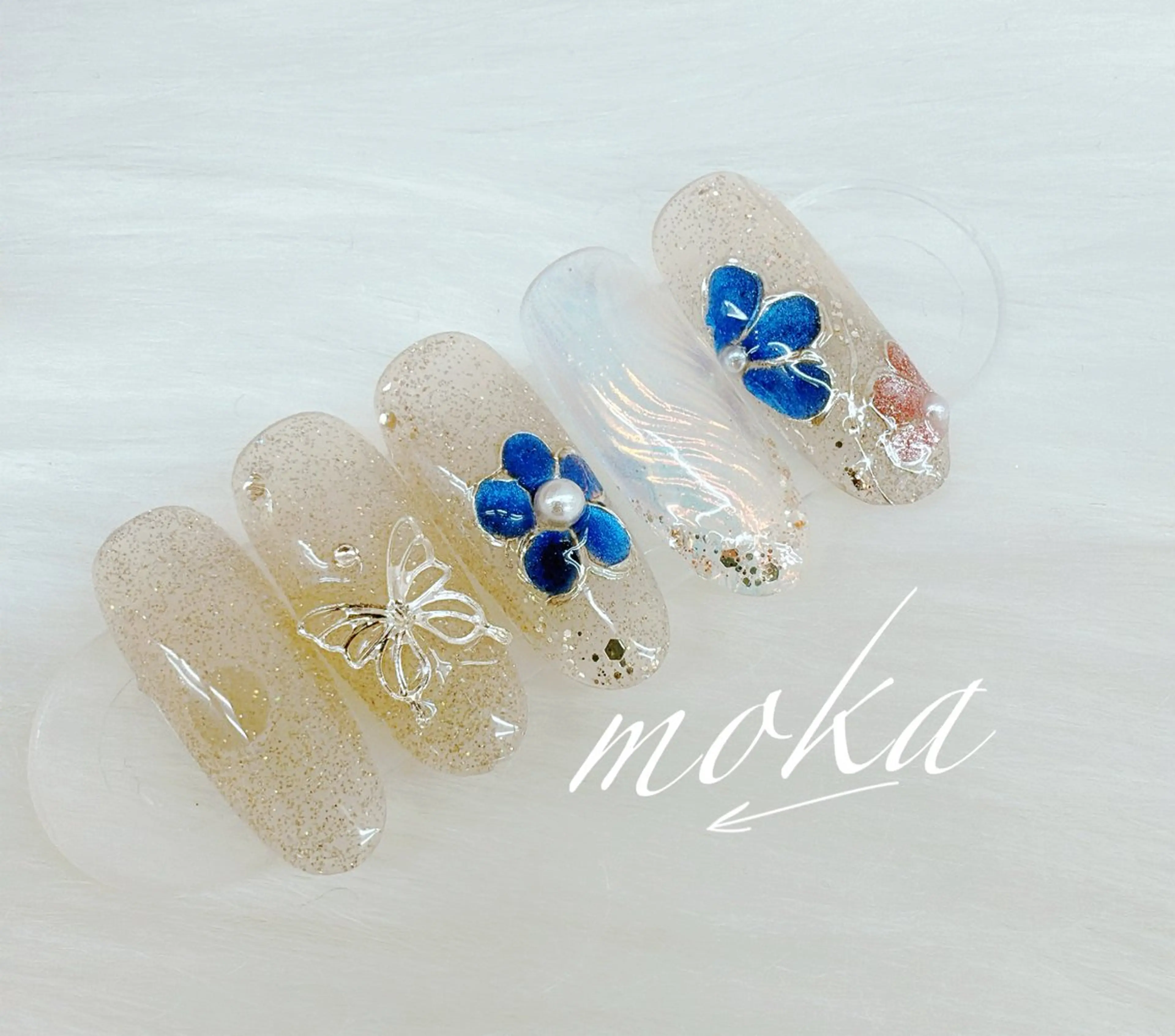 ネイル ハンドネイル ハンドケア 胡蝶蘭レディースサロ ンNailMOKAのネイルデザイン