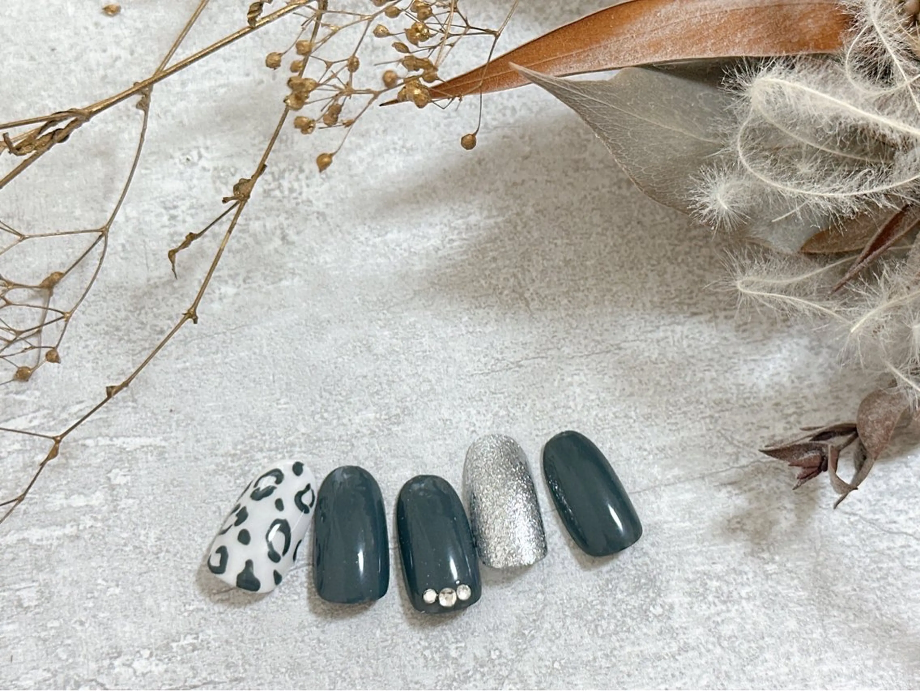 ネイル オーロラネイル フットネイル フレンチネイル ジェルネイル マグネットネイル ハンドネイル kiki nail 二子玉川のネイルデザイン