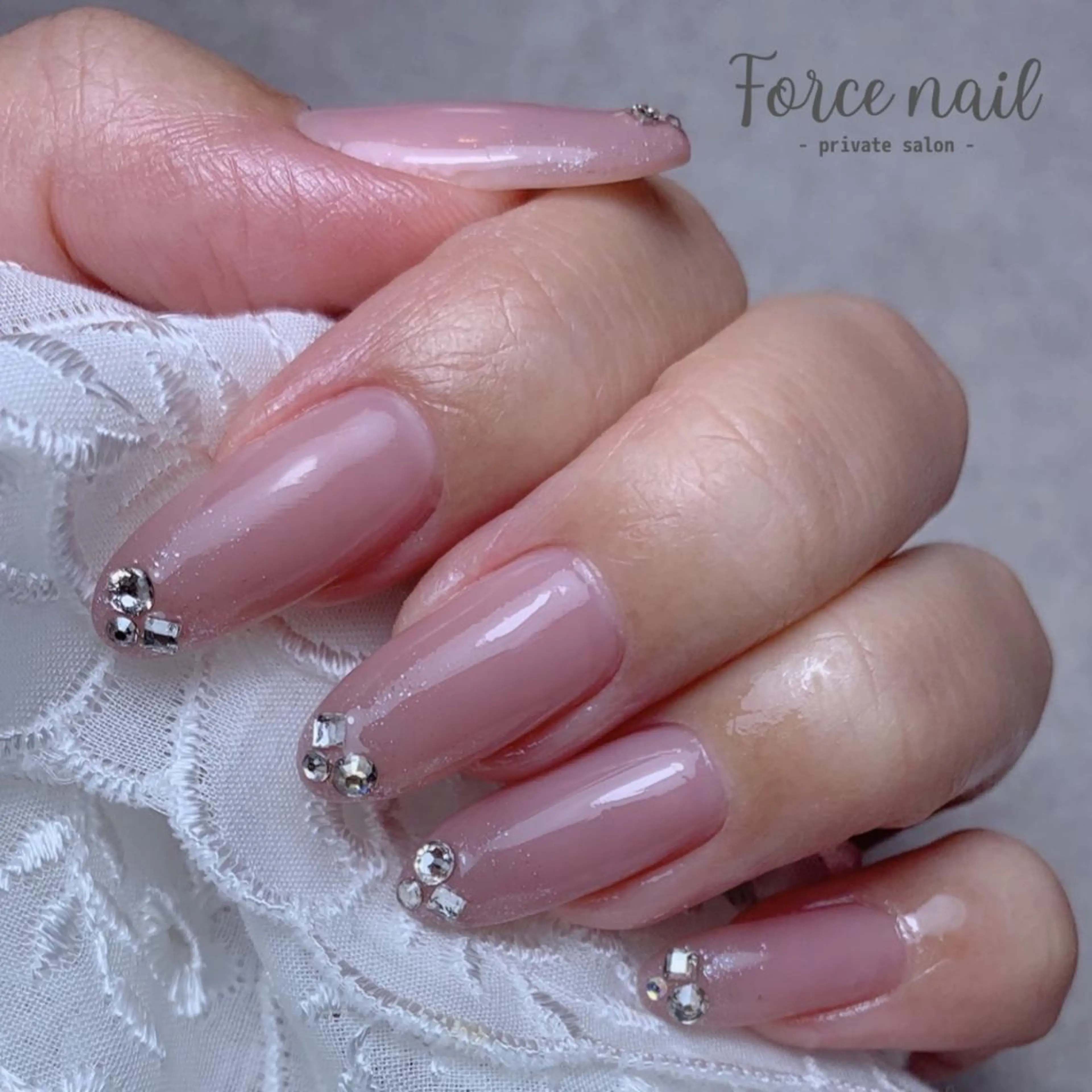 ネイル ストーンネイル Force nail 美沙希のネイルデザイン