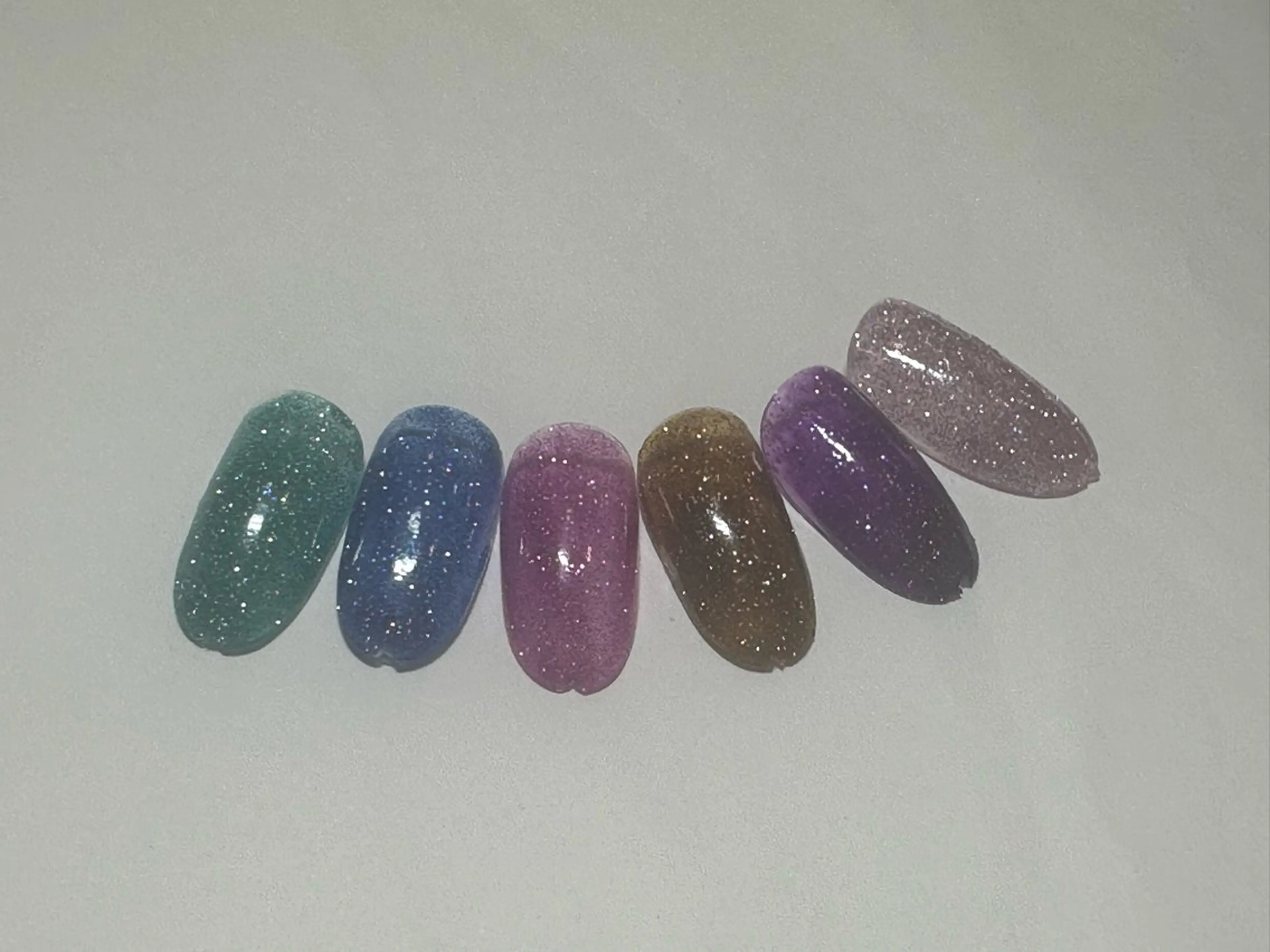 ネイル e.nail所属・🍎吉田 恵里🍎のネイルデザイン