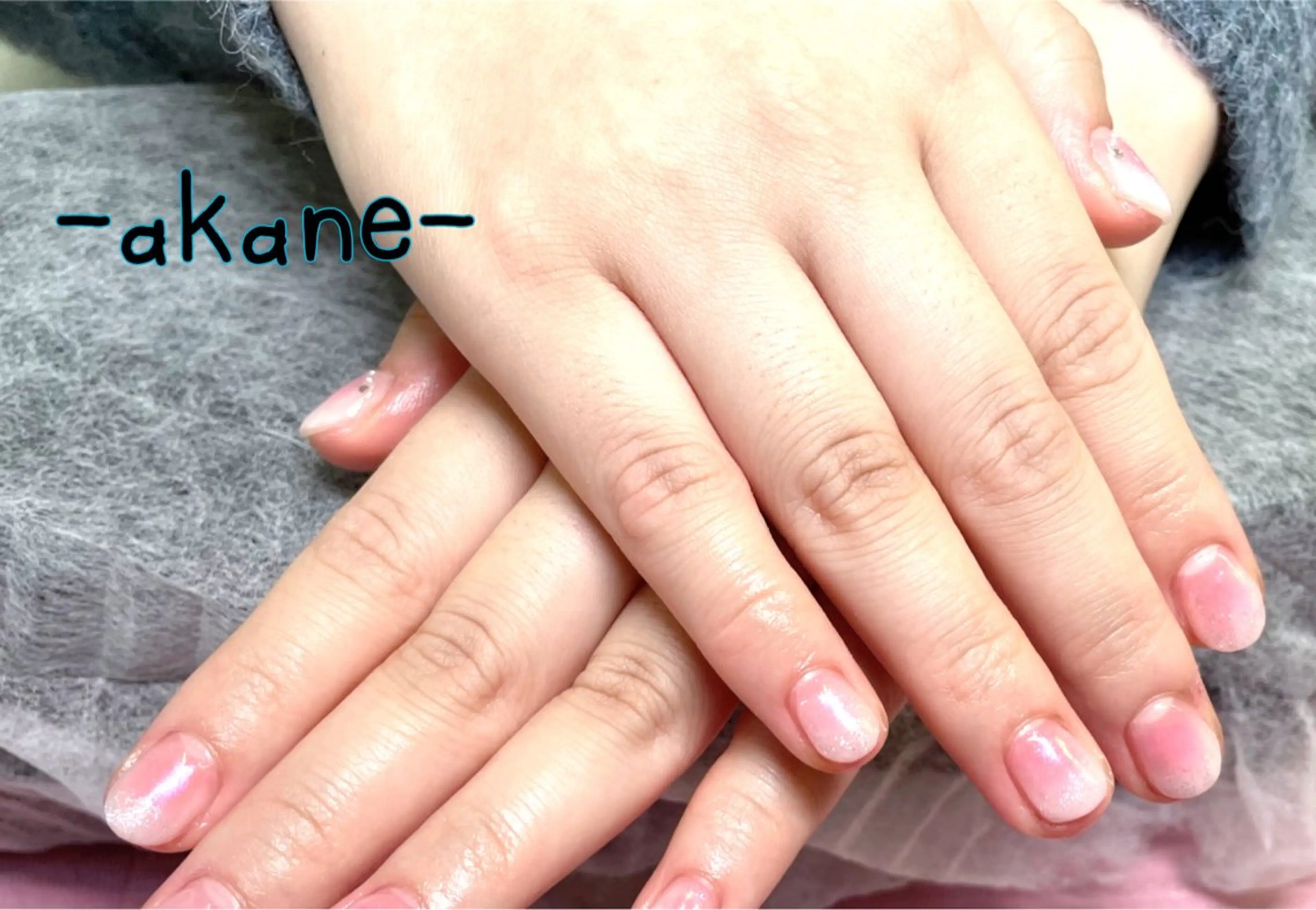 ネイル チークネイル ミラーネイル Angeli⭐︎ AKANEのネイルデザイン