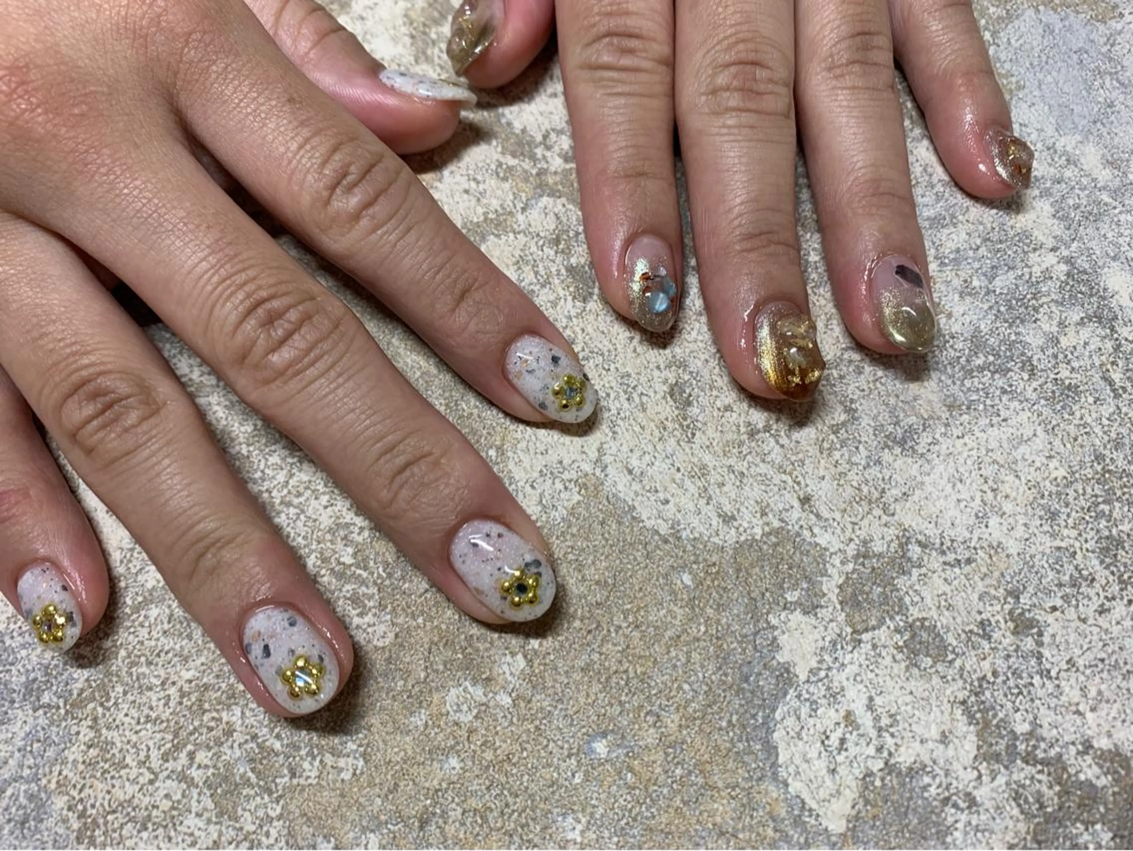 ミディアム ハンドネイル ハンドケア Kono Nanamiのネイルデザイン