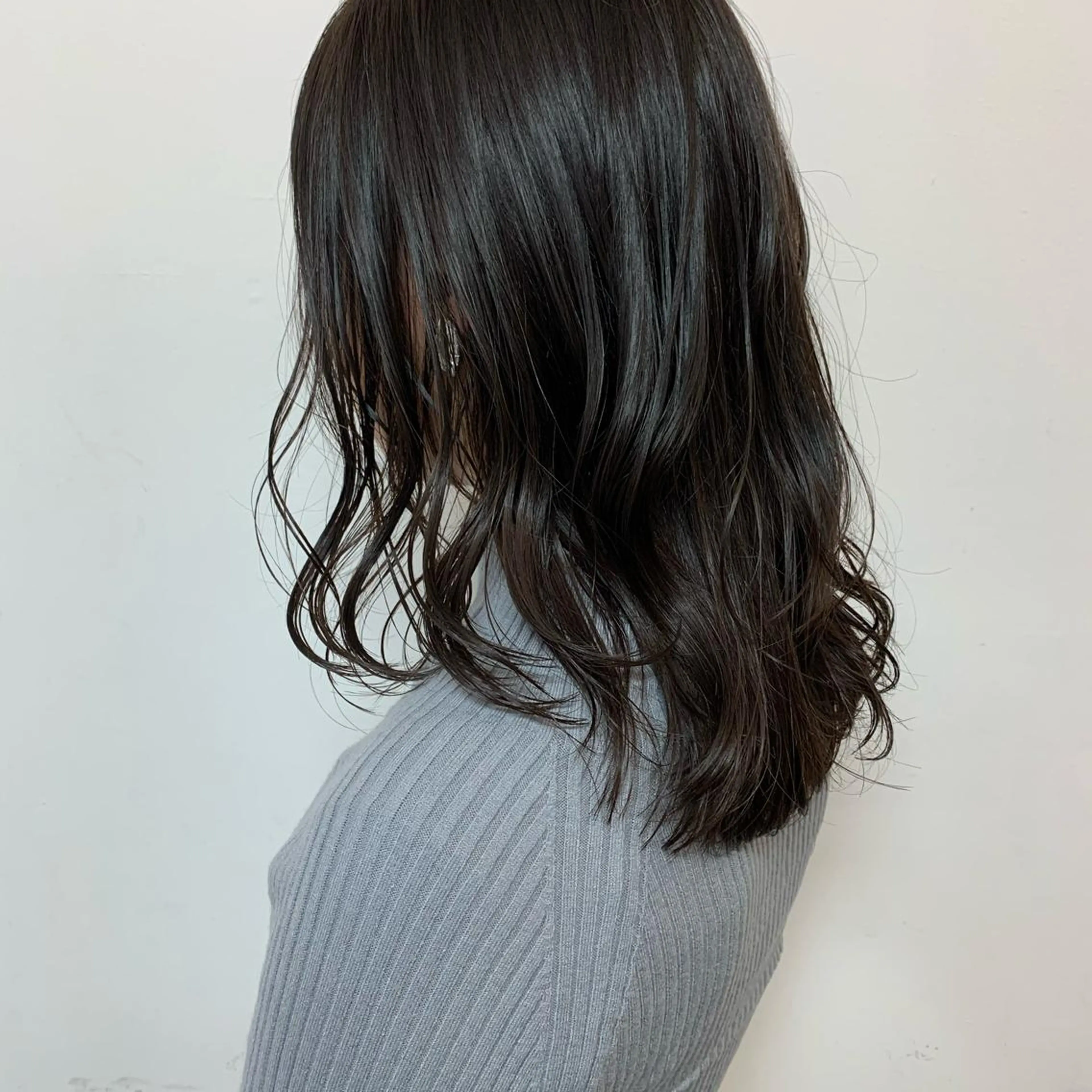 セミロング カット ヘアカラー トリートメント 艶髪color💎髪 質改善ストレート大吉のヘアスタイル